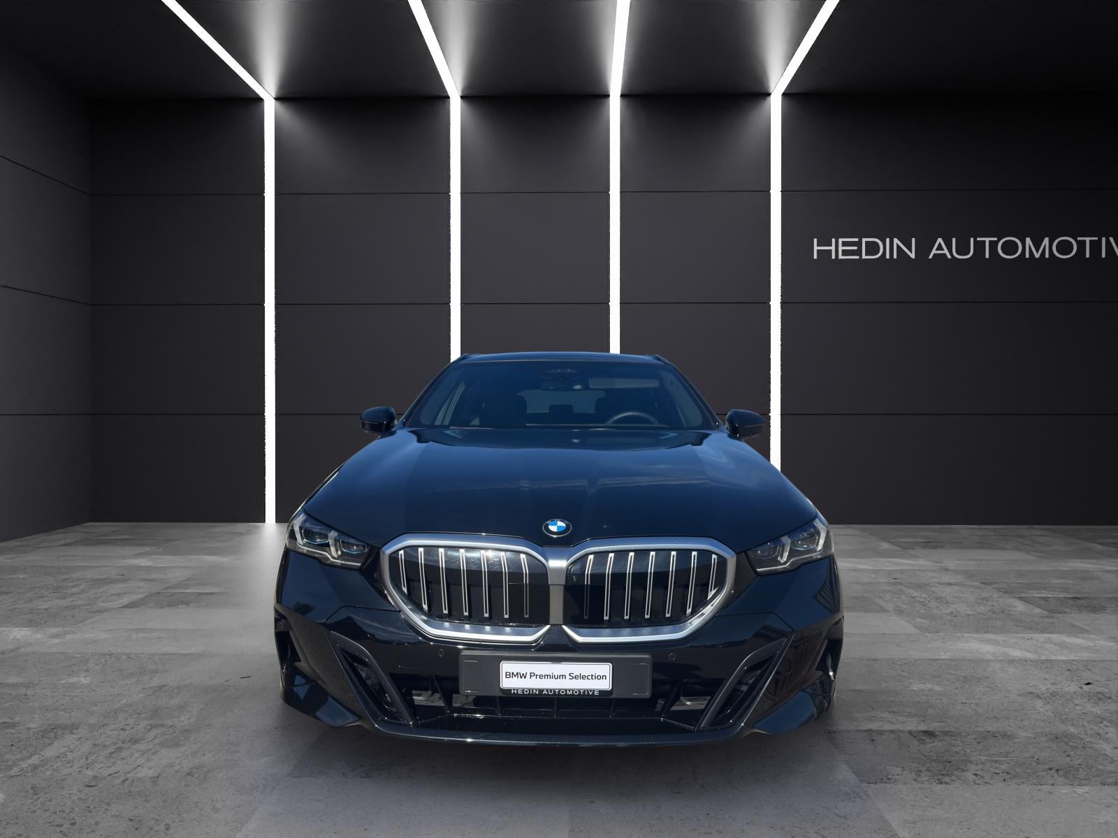 BMW 520d xDrive Touring M Sport-image-3