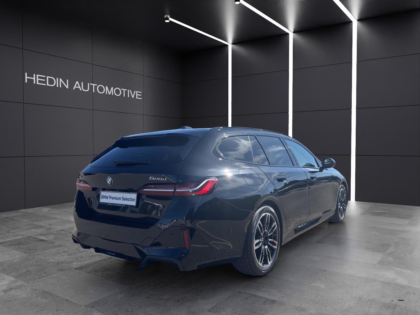 BMW 520d xDrive Touring M Sport-image-8