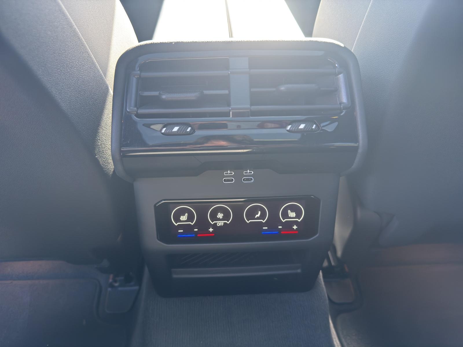 BMW 520d xDrive Touring M Sport-image-18