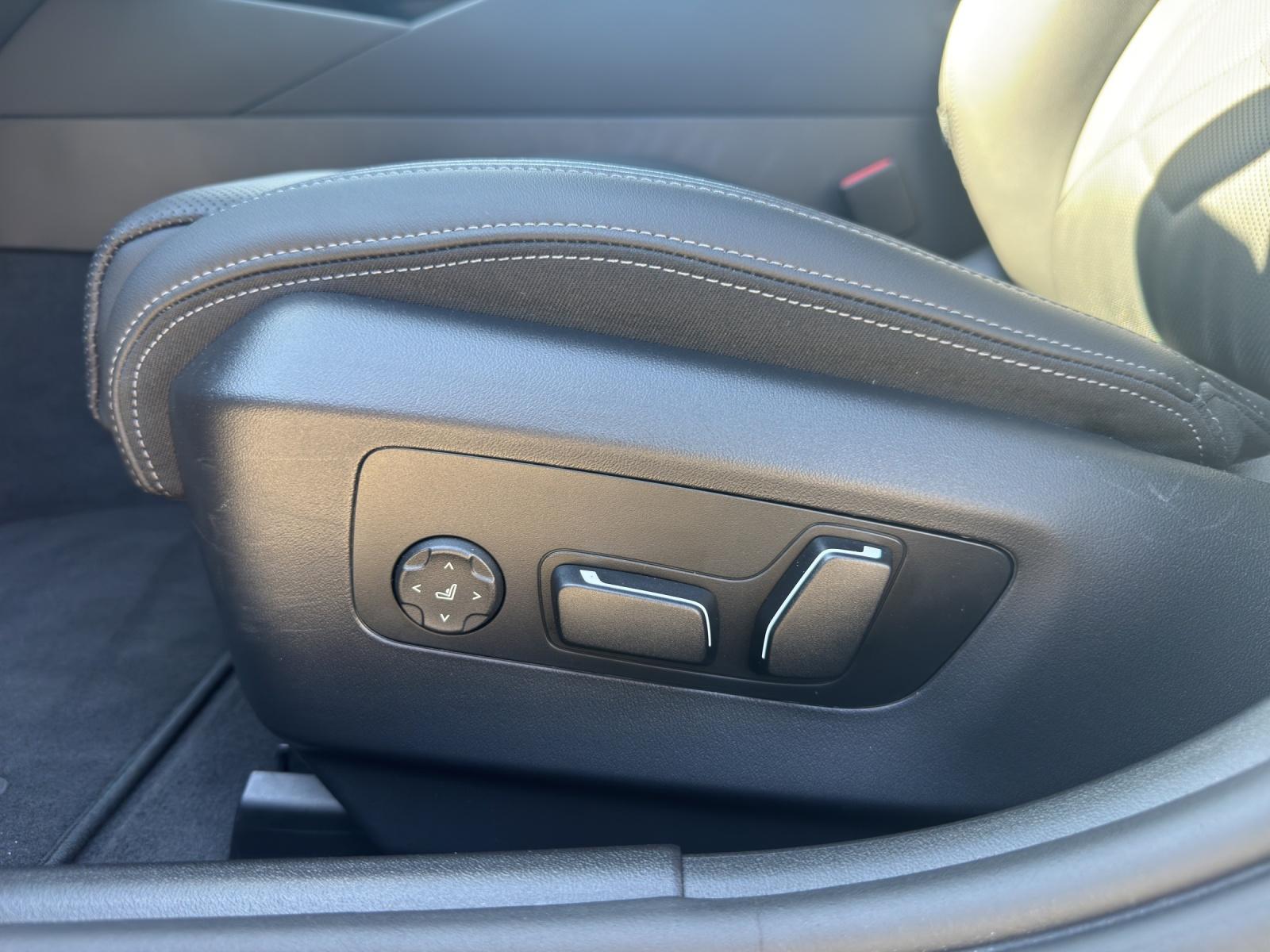 BMW 520d xDrive Touring M Sport-image-21