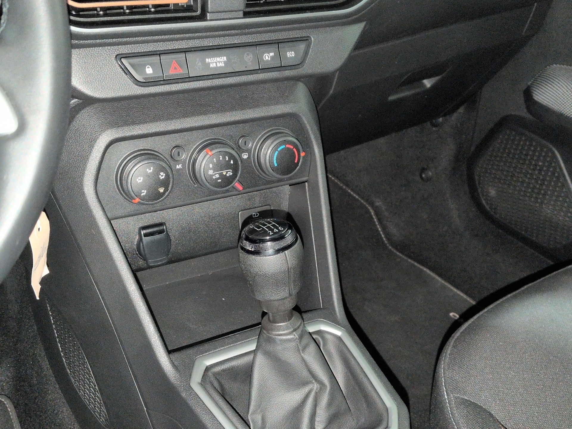 DACIA Sandero Stepway TCe 110 Expression-image-11