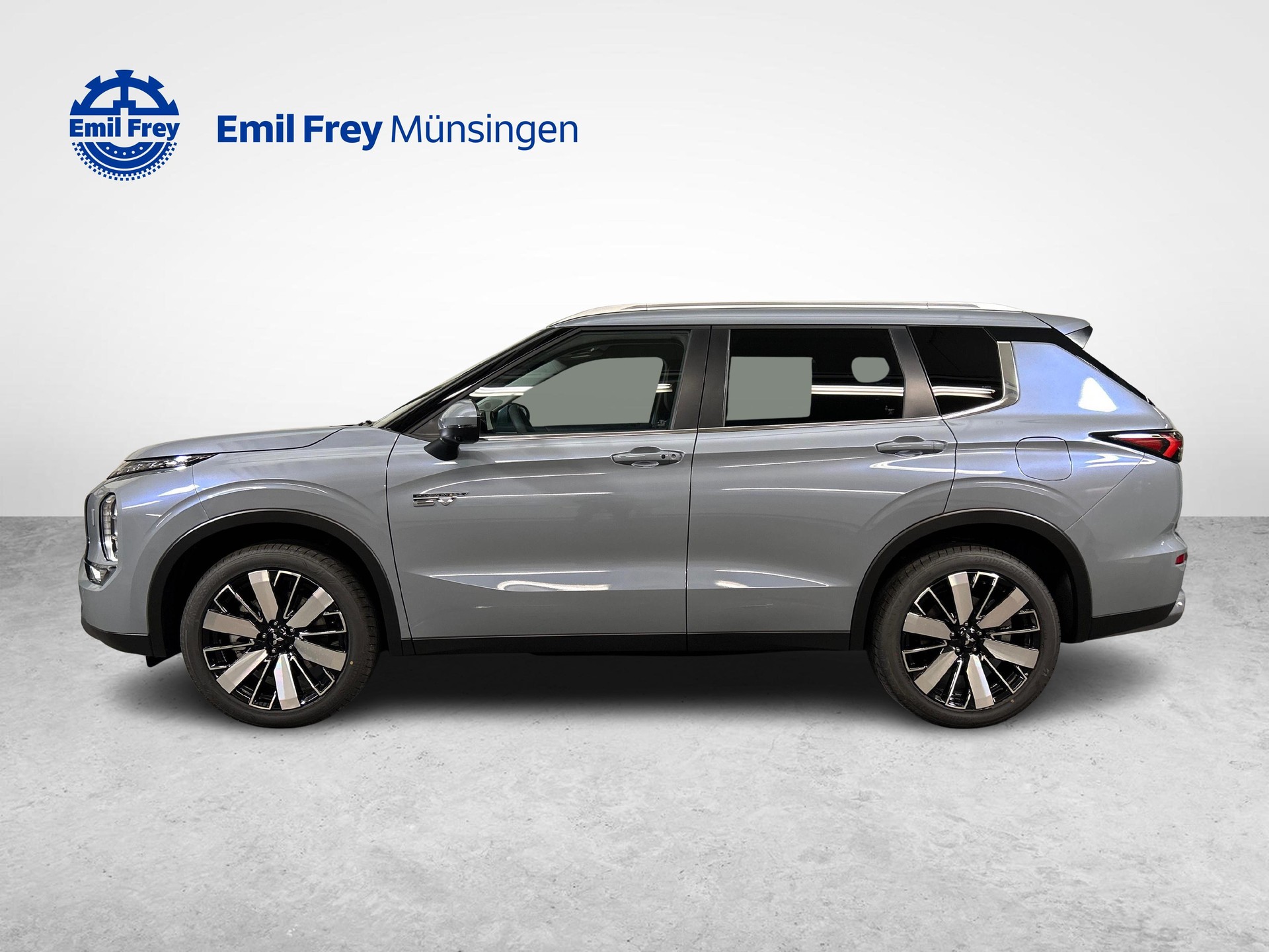 MITSUBISHI Outlander 2.4 PHEV Intense 4x4-image-4