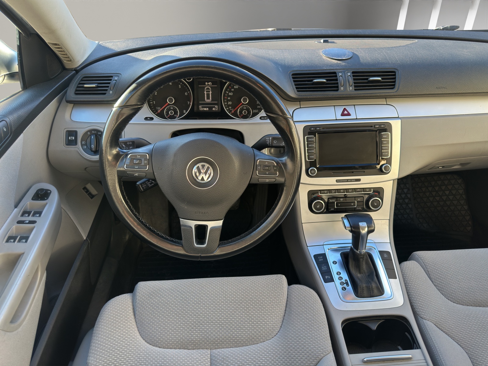 VW Passat Variant 1.8 TSI Comfortline-image-9