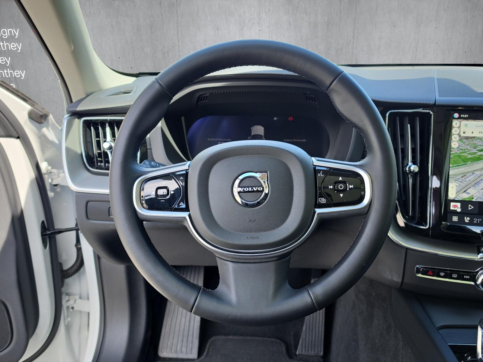 Image VOLVO XC60 XC60 XCENTRIC T6 Ultra Dark