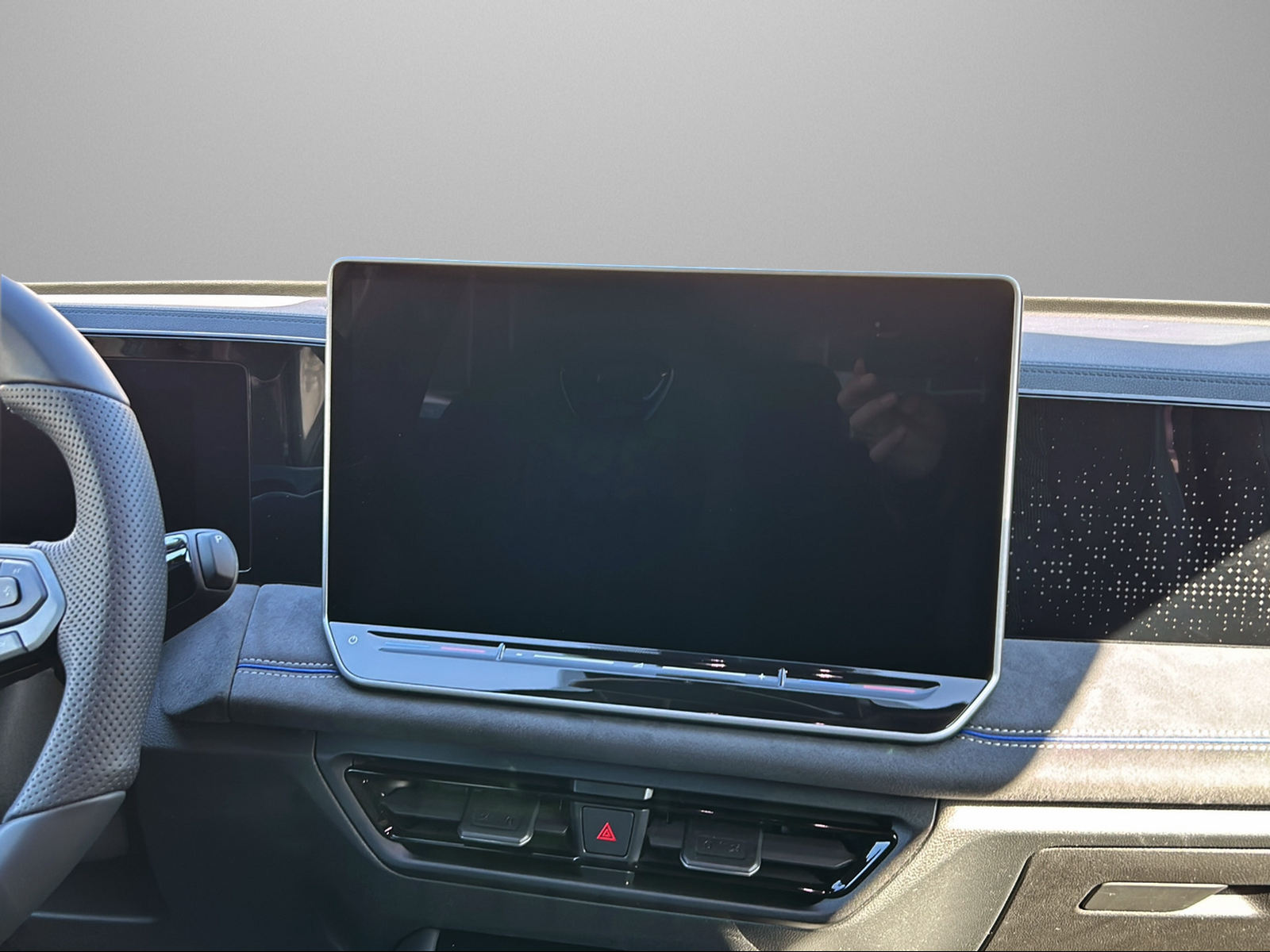 VW Tiguan 2.0 TSI DSG R-Line 4Motion-image-10