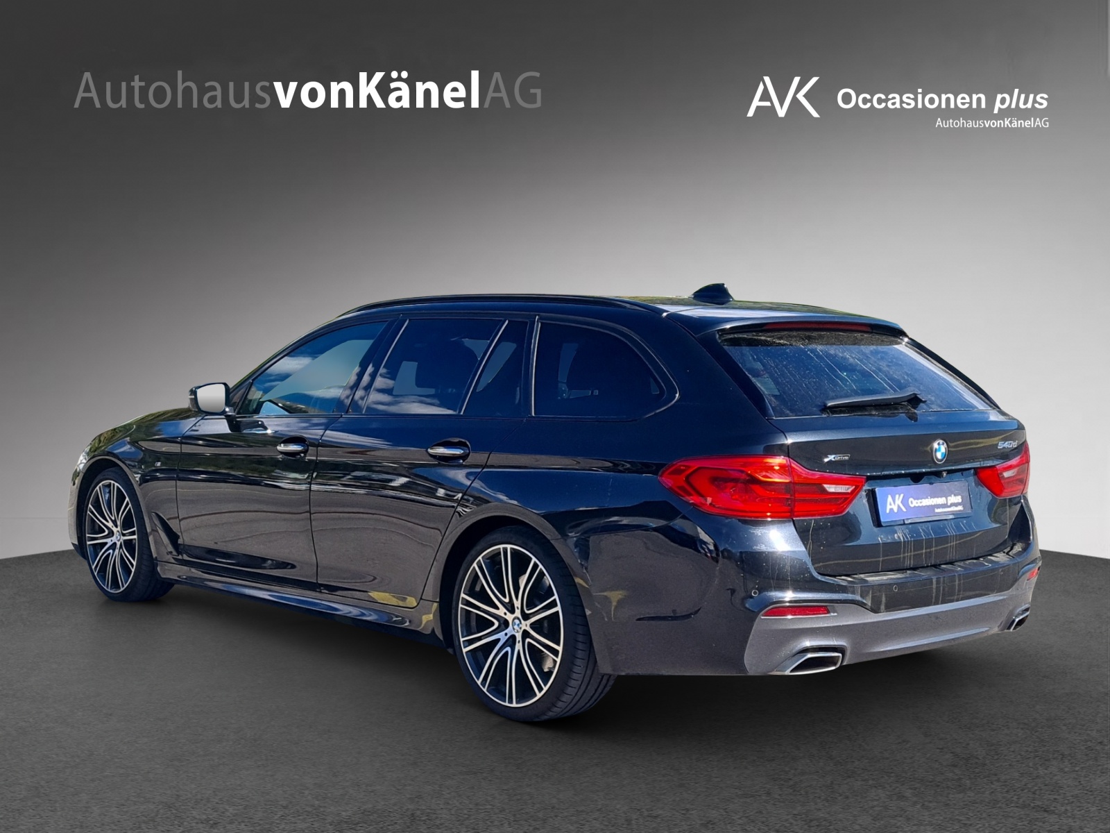BMW 540d xDrive Touring Steptronic-image-2