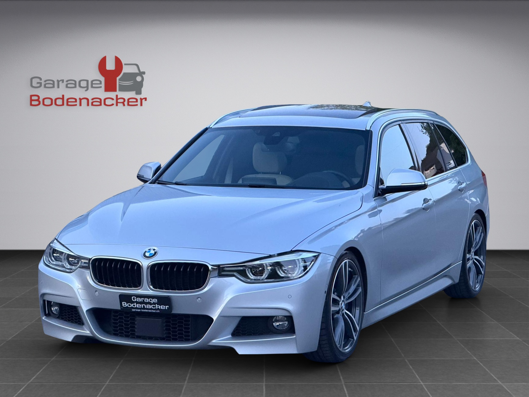 BMW 335d xDrive Touring M Sport Line Steptronic * Facelift * M Sport Paket *-showroom-element-1