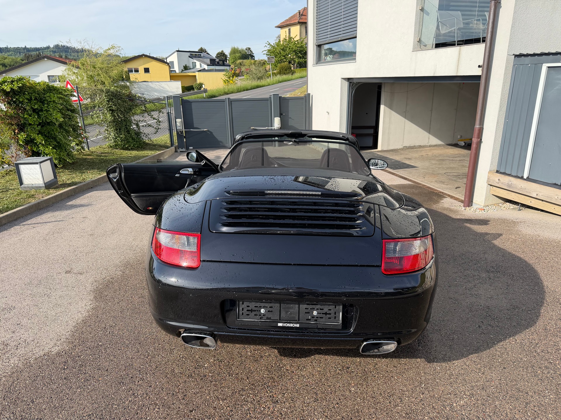 PORSCHE 3.6 Carrera 4 Cabriolet-image-1
