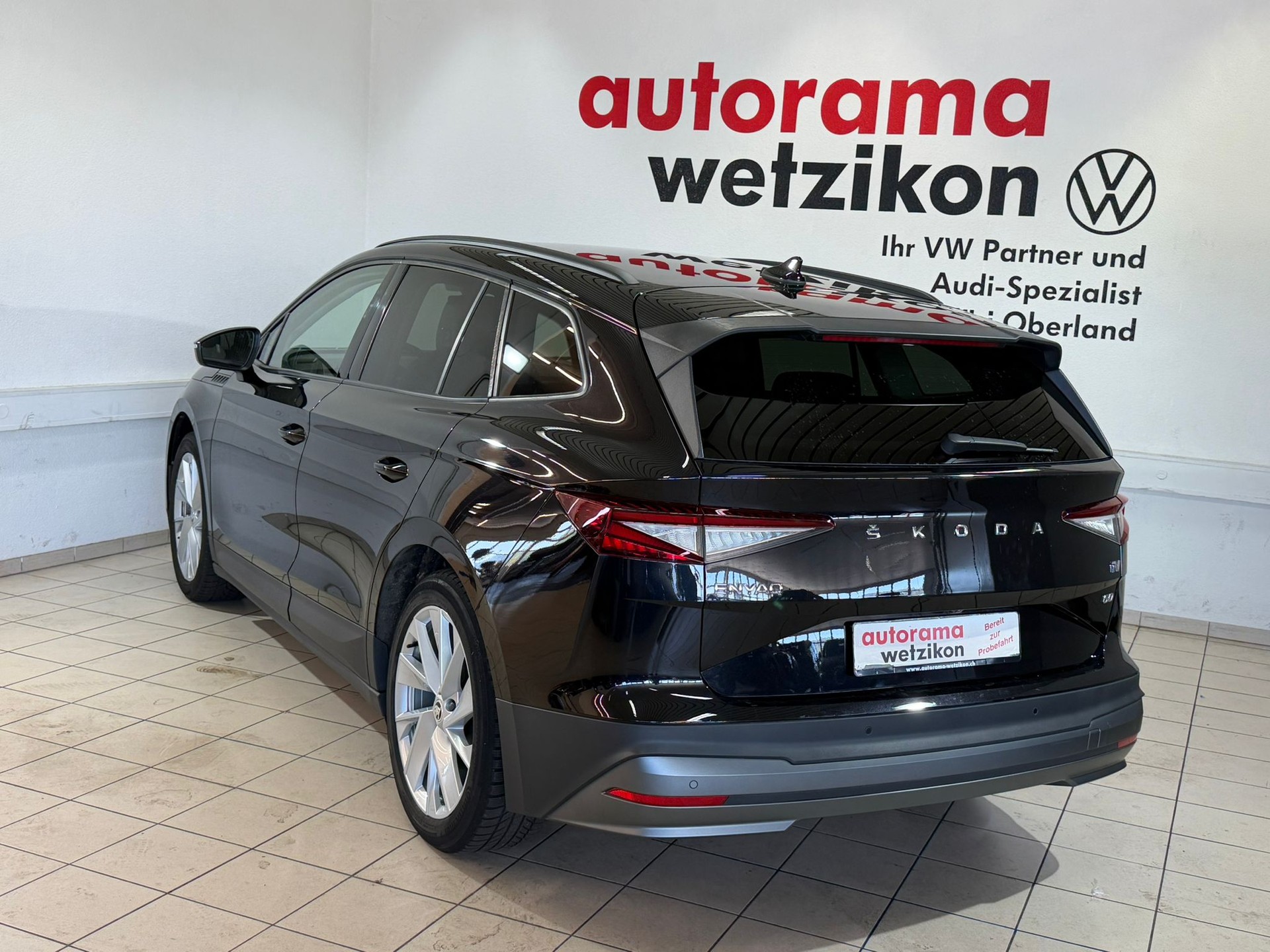 SKODA Enyaq iV 60-image-3