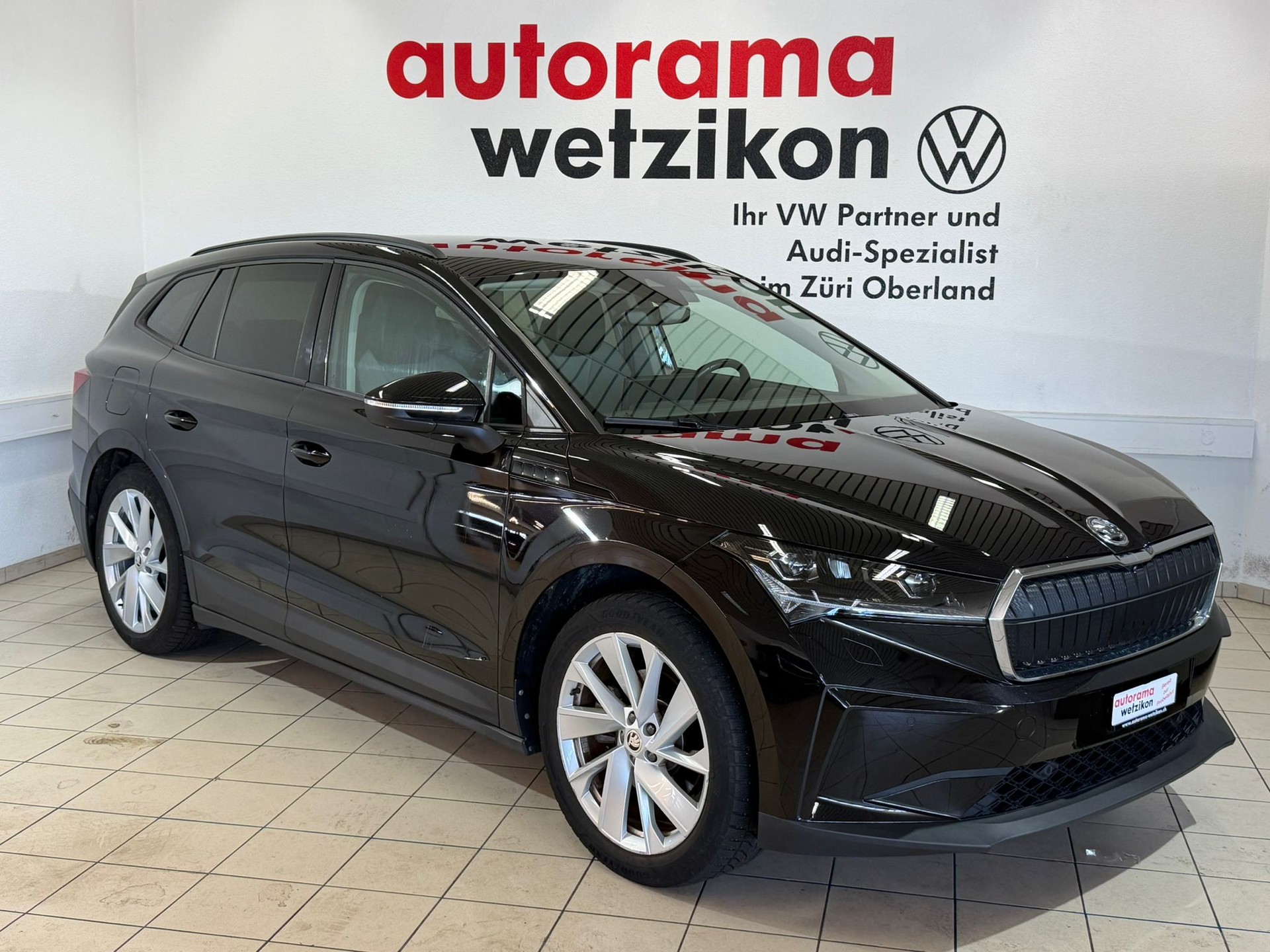 SKODA Enyaq iV 60-image-0