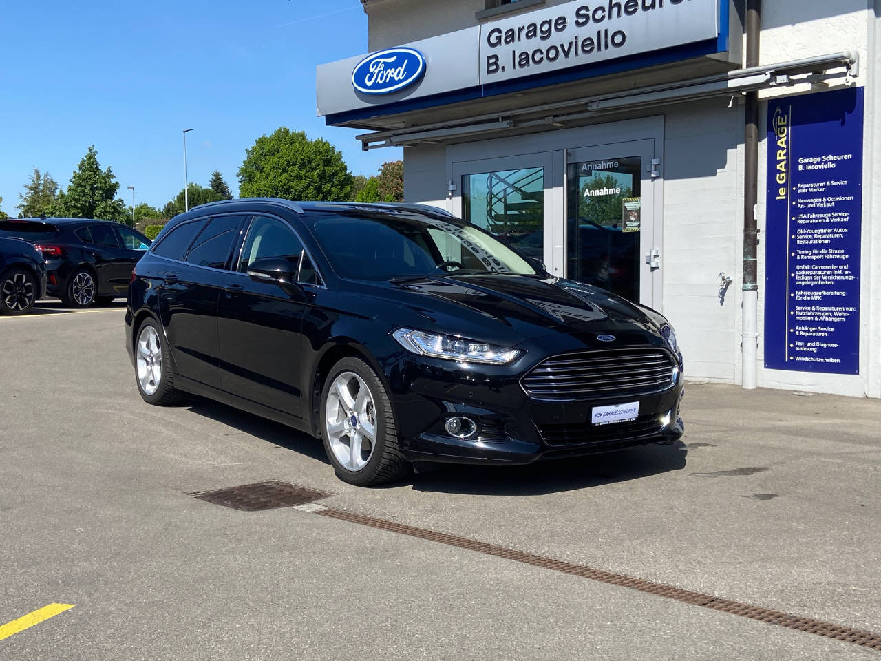 Car photo