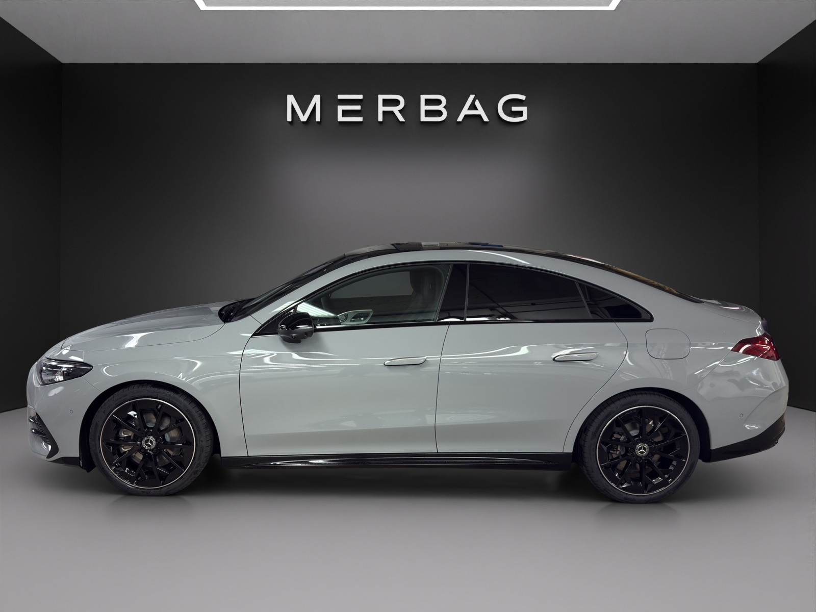 MERCEDES-BENZ CLA 220 4Matic 8G-DCT-image-1