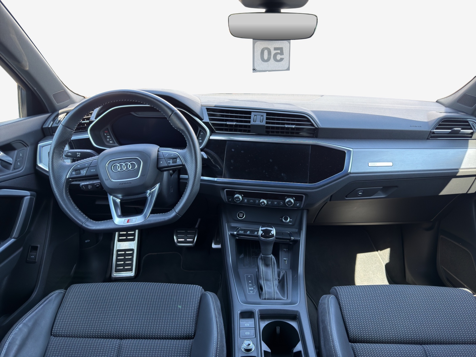 AUDI Q3 Sportback 35 TFSI S line Attraction S-tronic-image-8
