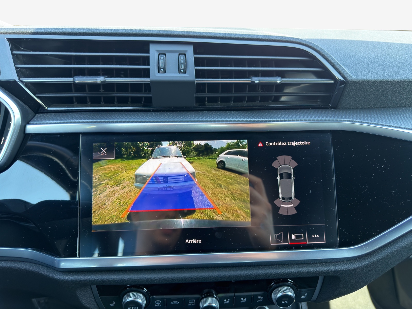 AUDI Q3 Sportback 35 TFSI S line Attraction S-tronic-image-13