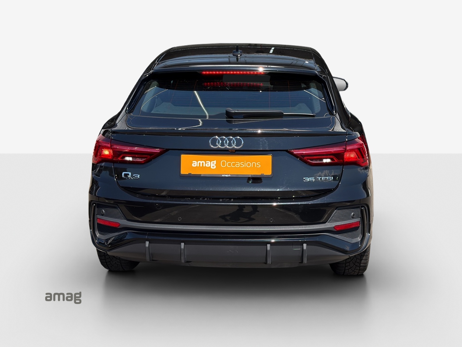 AUDI Q3 Sportback 35 TFSI S line Attraction S-tronic-image-3