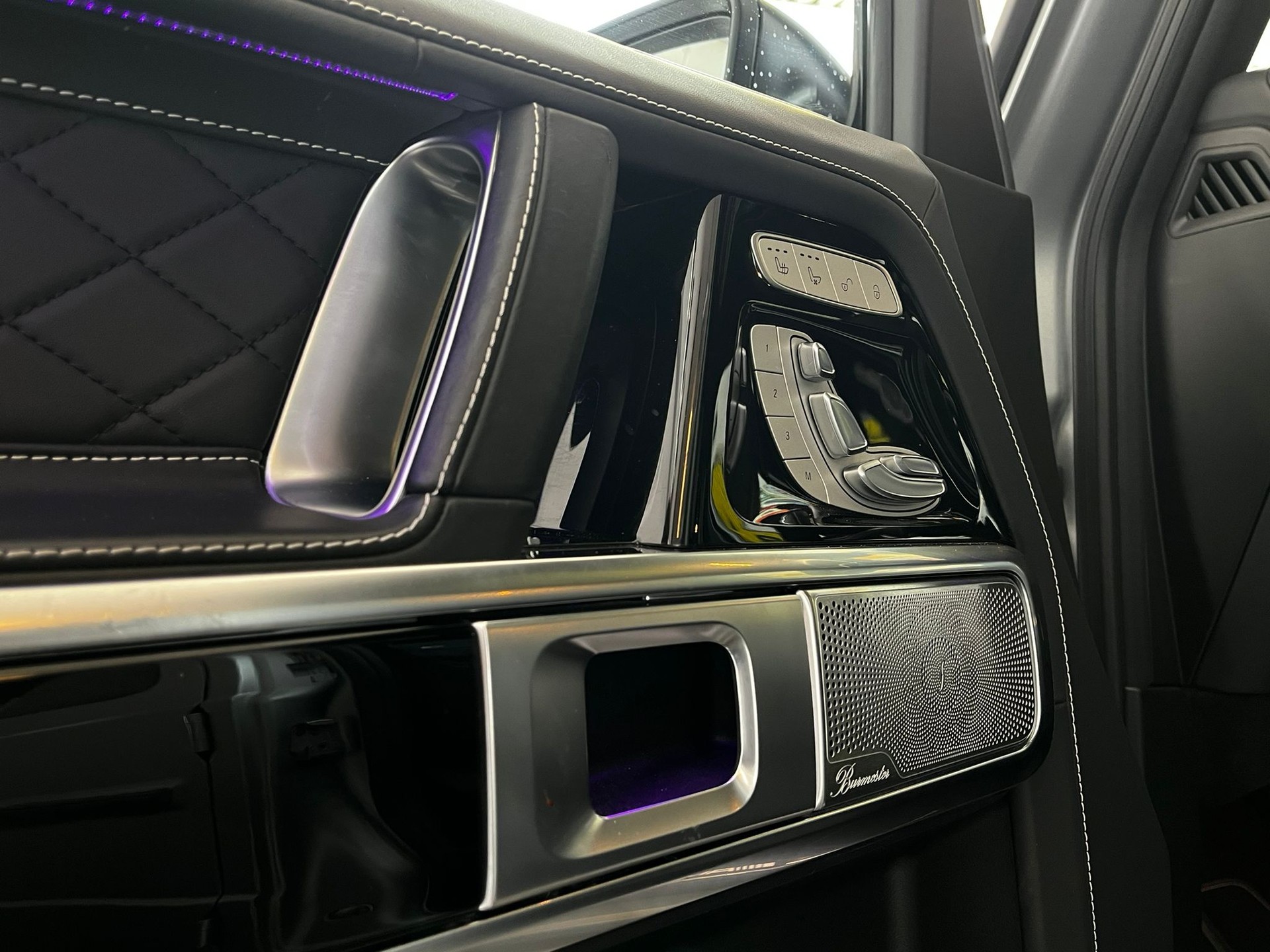 MERCEDES-BENZ G 63 AMG Speedshift Plus G-Tronic-image-25