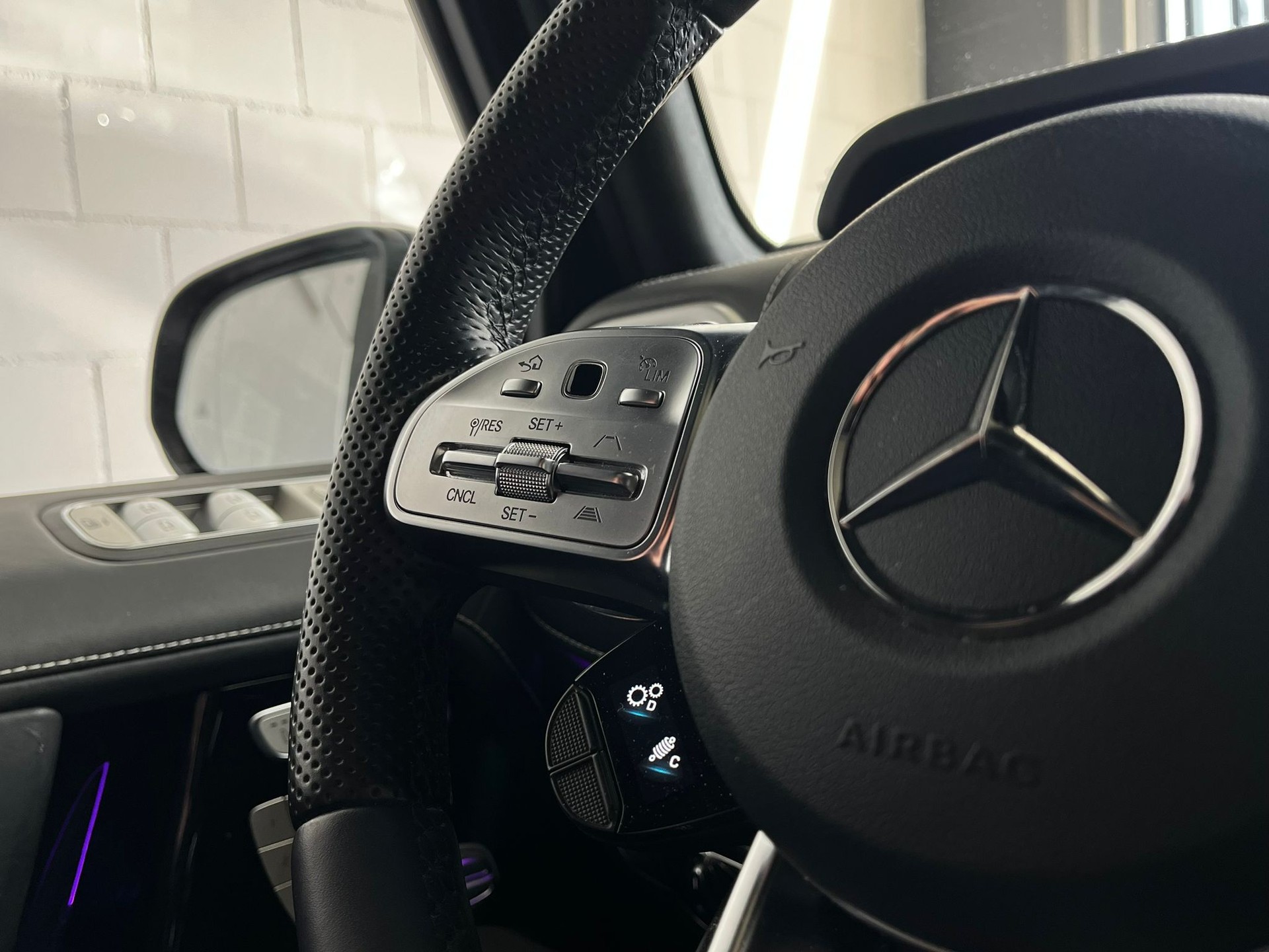 MERCEDES-BENZ G 63 AMG Speedshift Plus G-Tronic-image-24