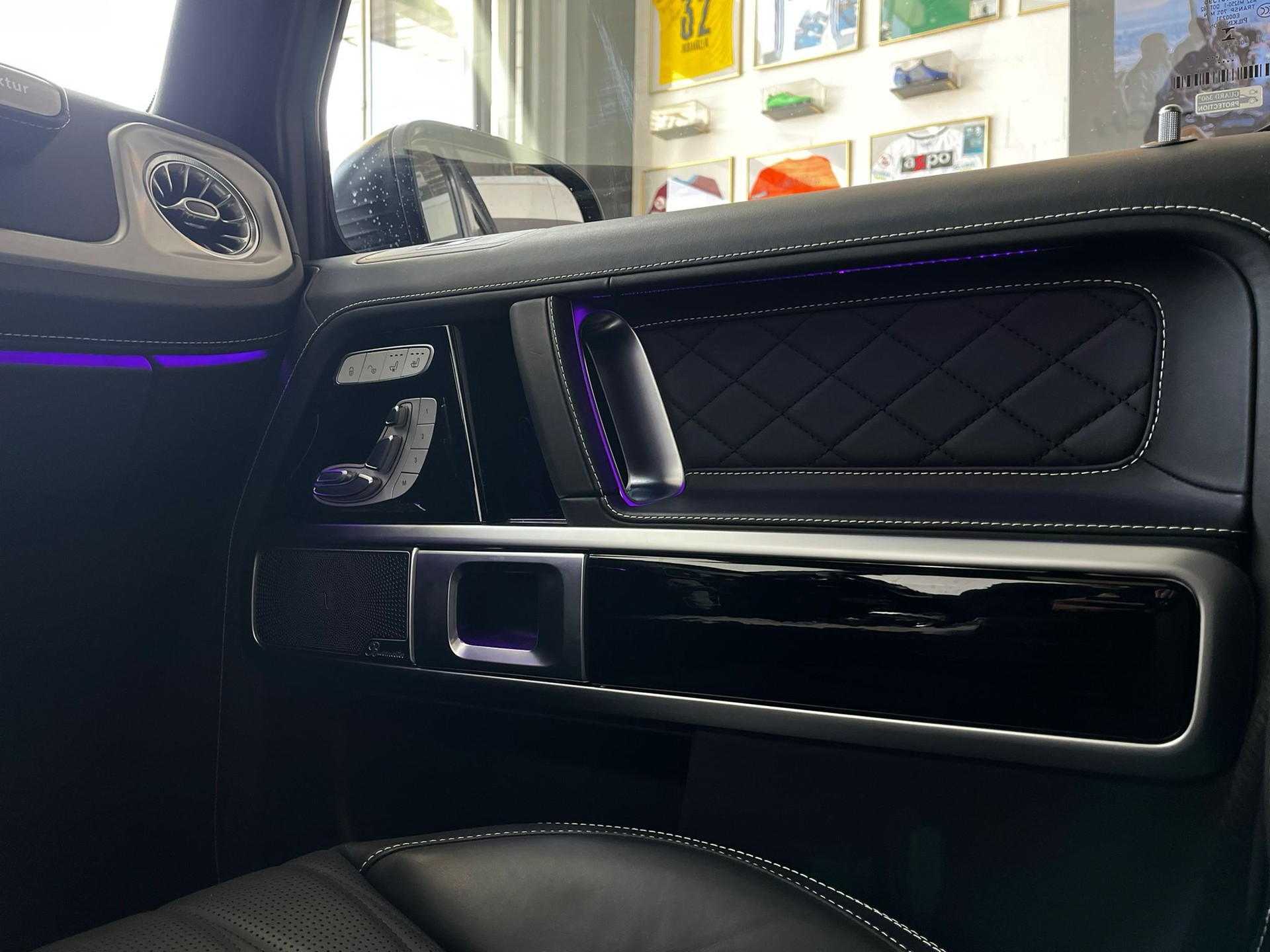 MERCEDES-BENZ G 63 AMG Speedshift Plus G-Tronic-image-22
