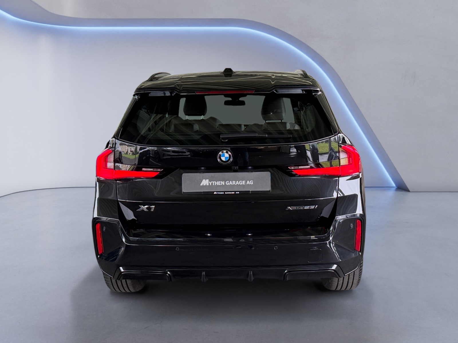 BMW X1 23i xDrive paddles-showroom-element-3