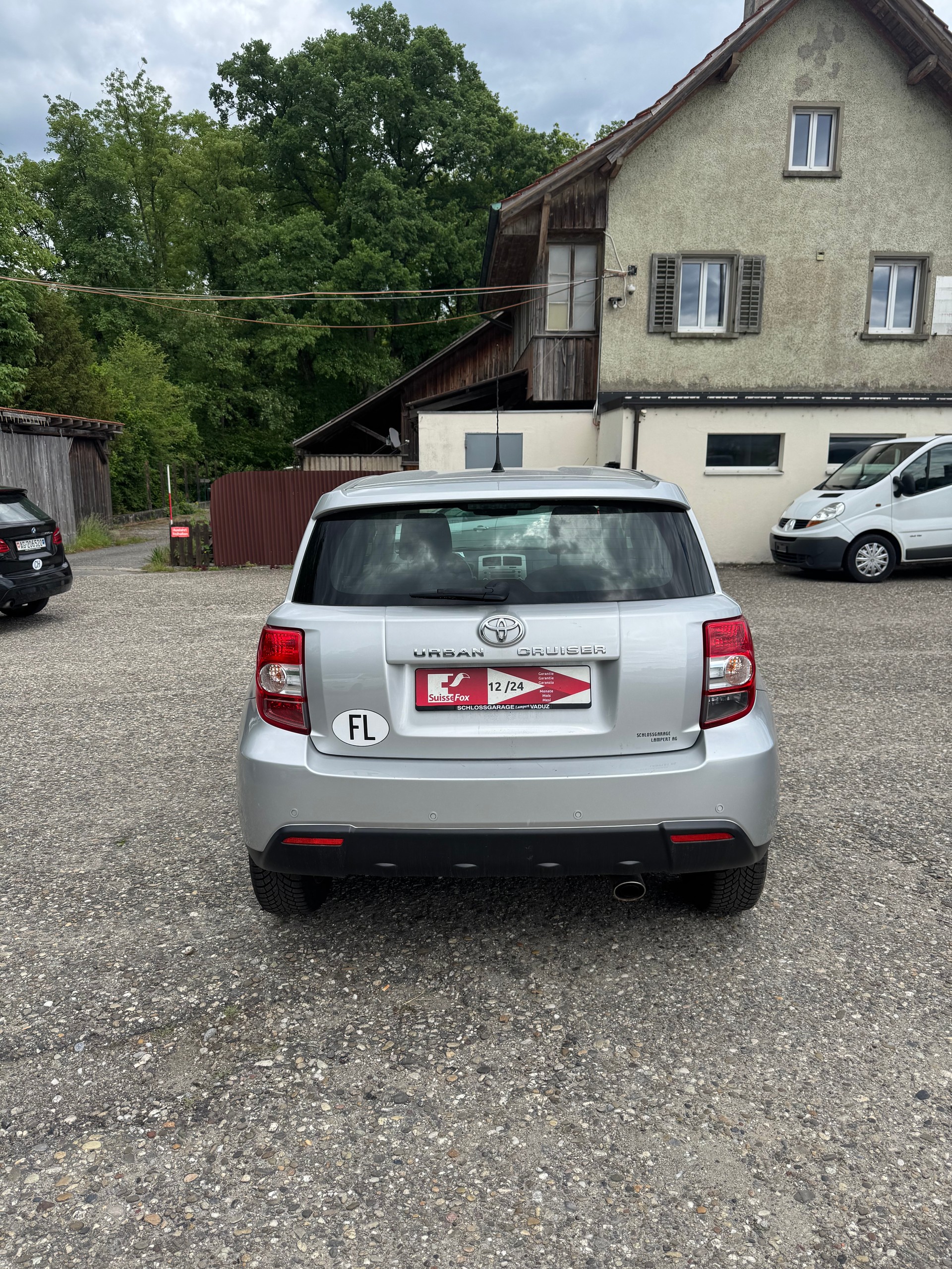 TOYOTA UrbanCruiser 1.4 D-4D Linea Sol 4WD-image-6