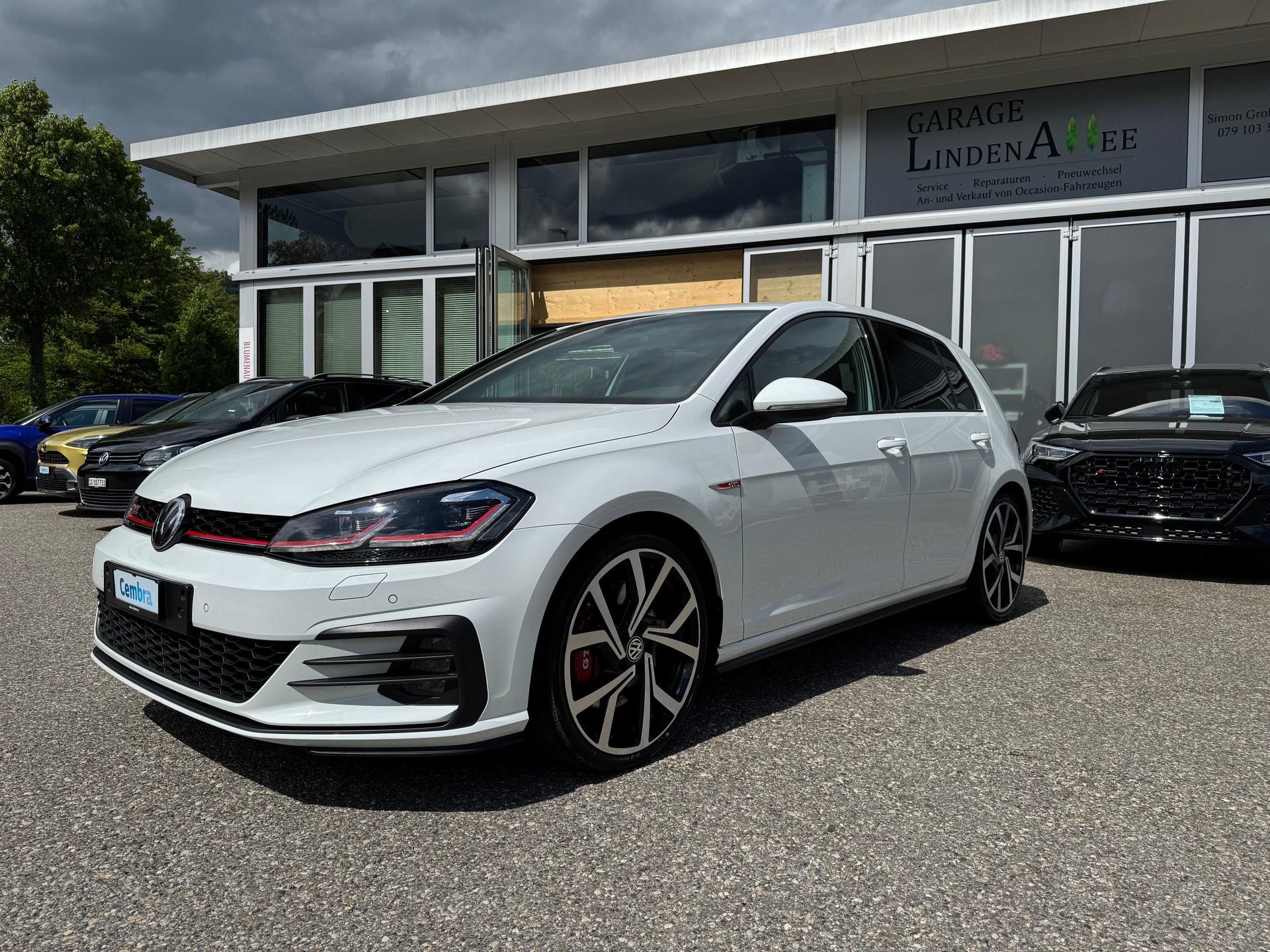 VW Golf 2.0 TSI GTI Performance DSG-image-2