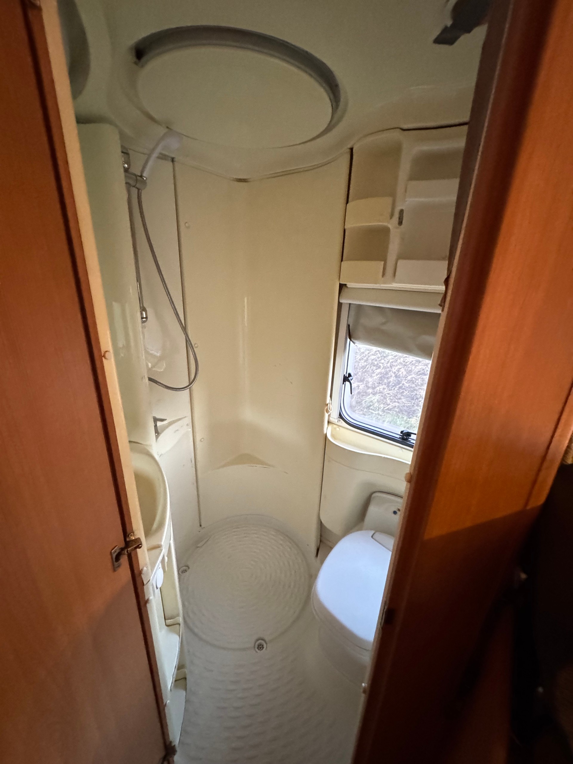 KNAUS Sun Traveller 2.8 TDI Renault Master-image-14
