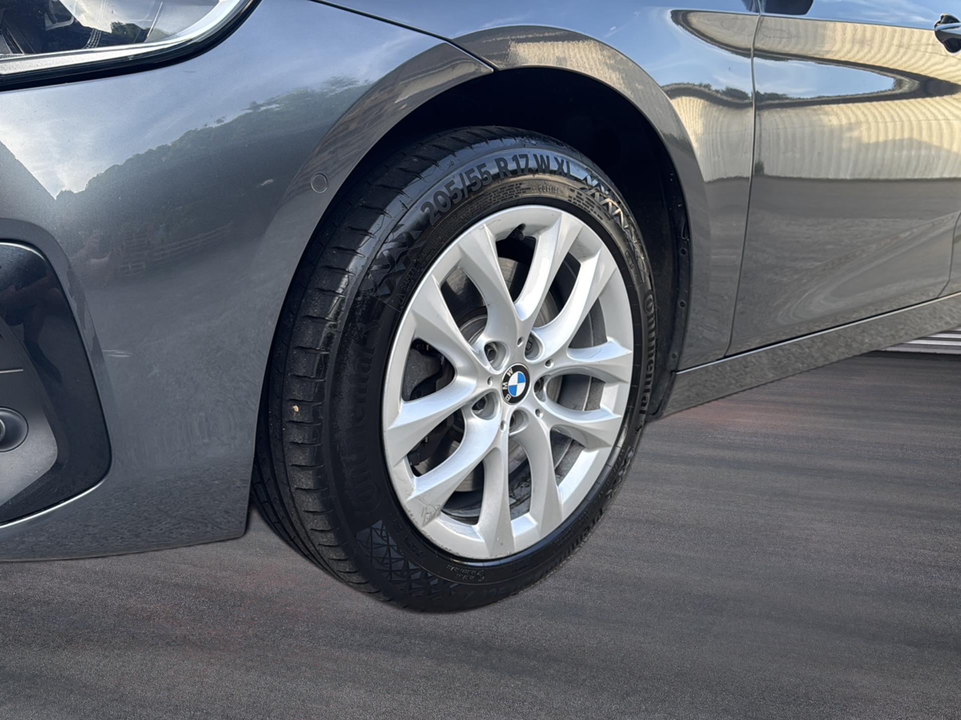 BMW 218d xDrive Gran Tourer Steptronic-image-15