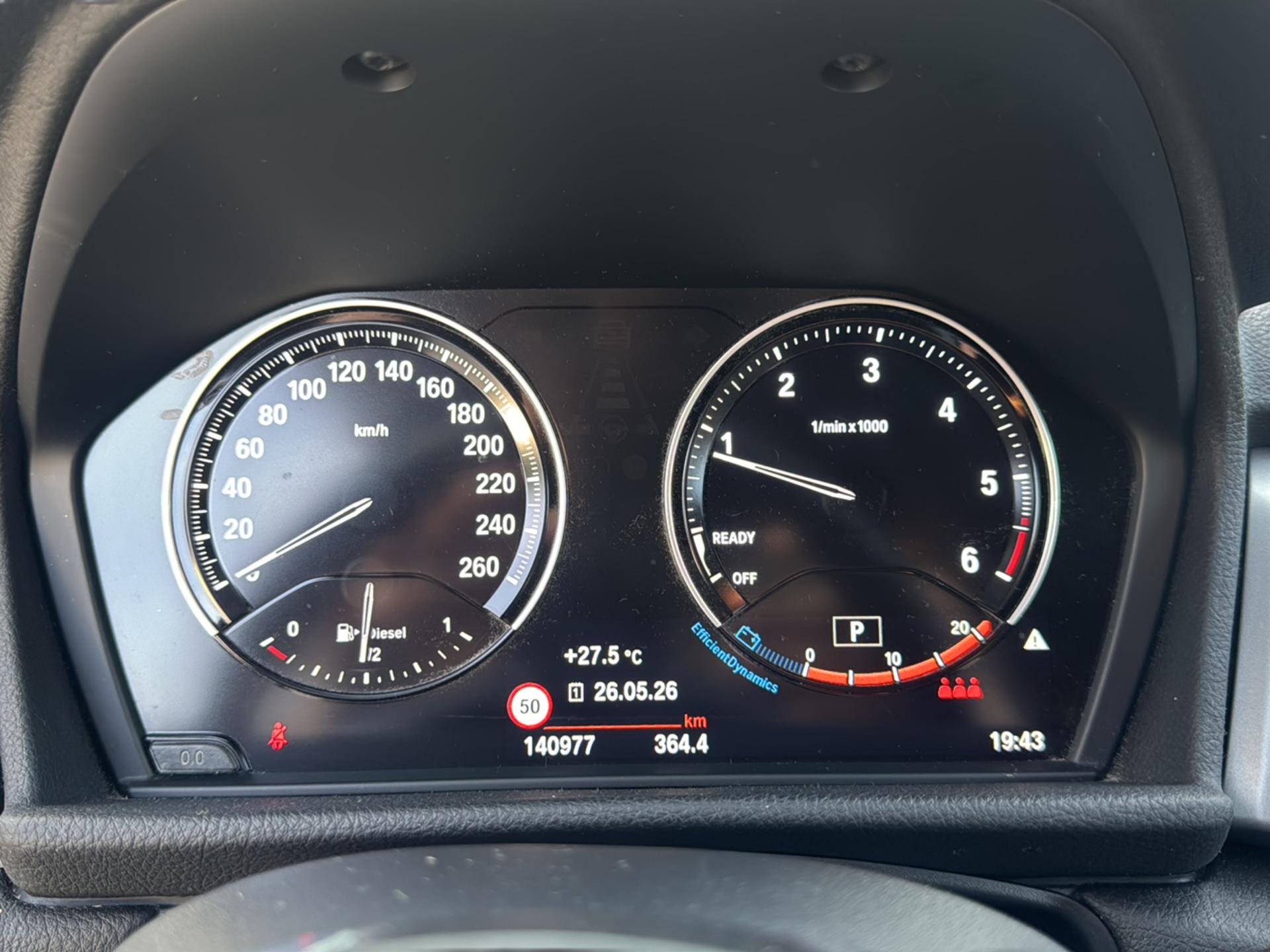 BMW 218d xDrive Gran Tourer Steptronic-image-8