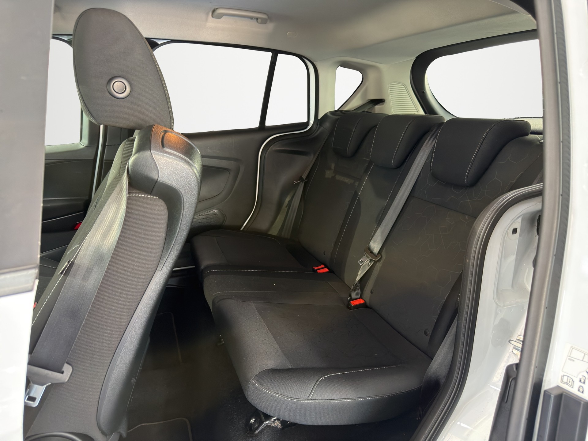FORD B-Max 1.0 SCTi Trend-image-14