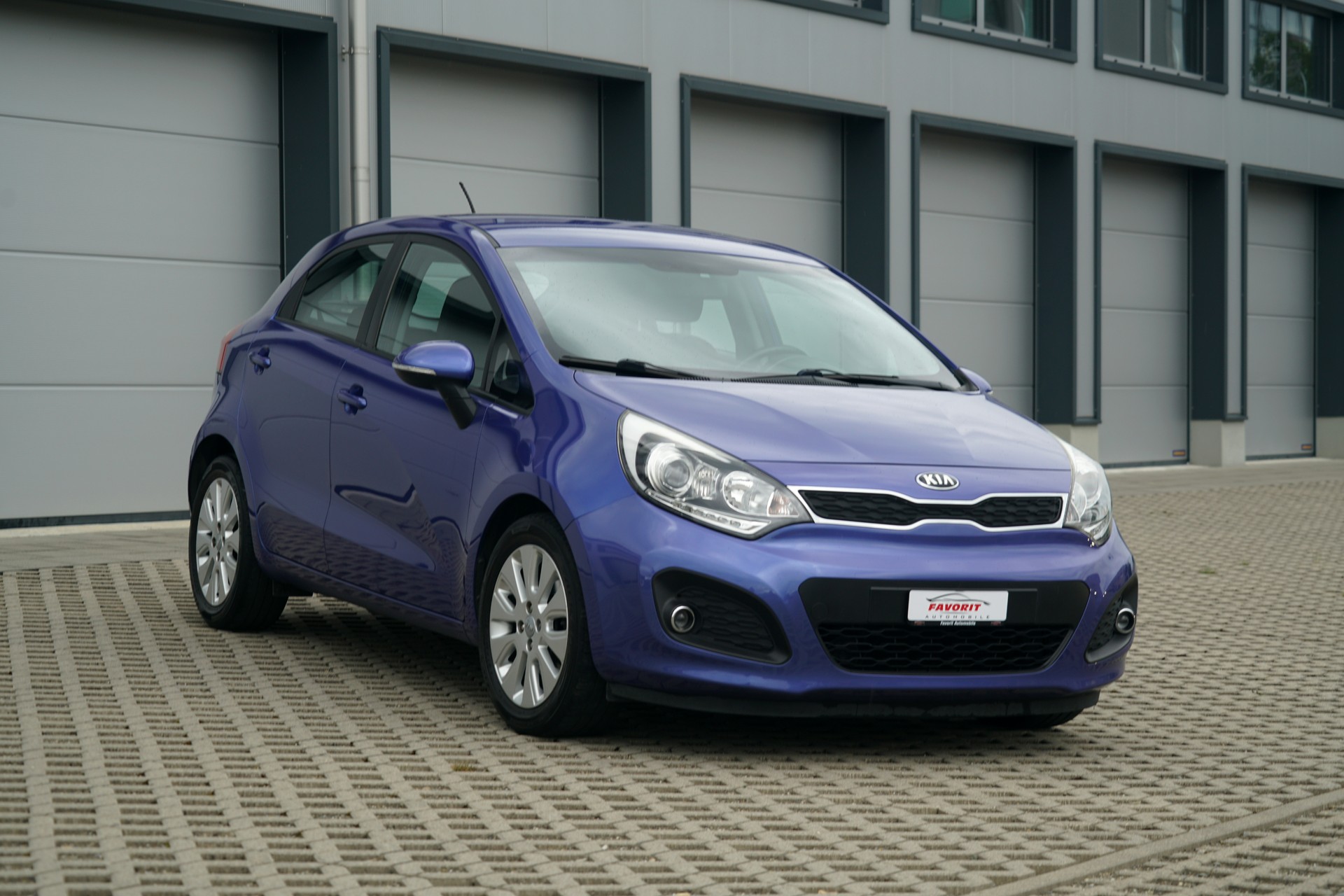 KIA Rio 1.4 CVVT Style (CH)-image-1