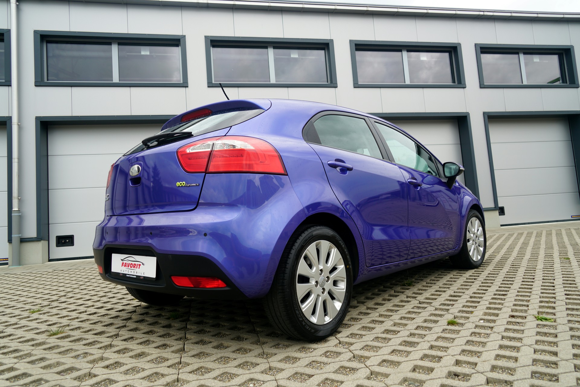 KIA Rio 1.4 CVVT Style (CH)-image-9