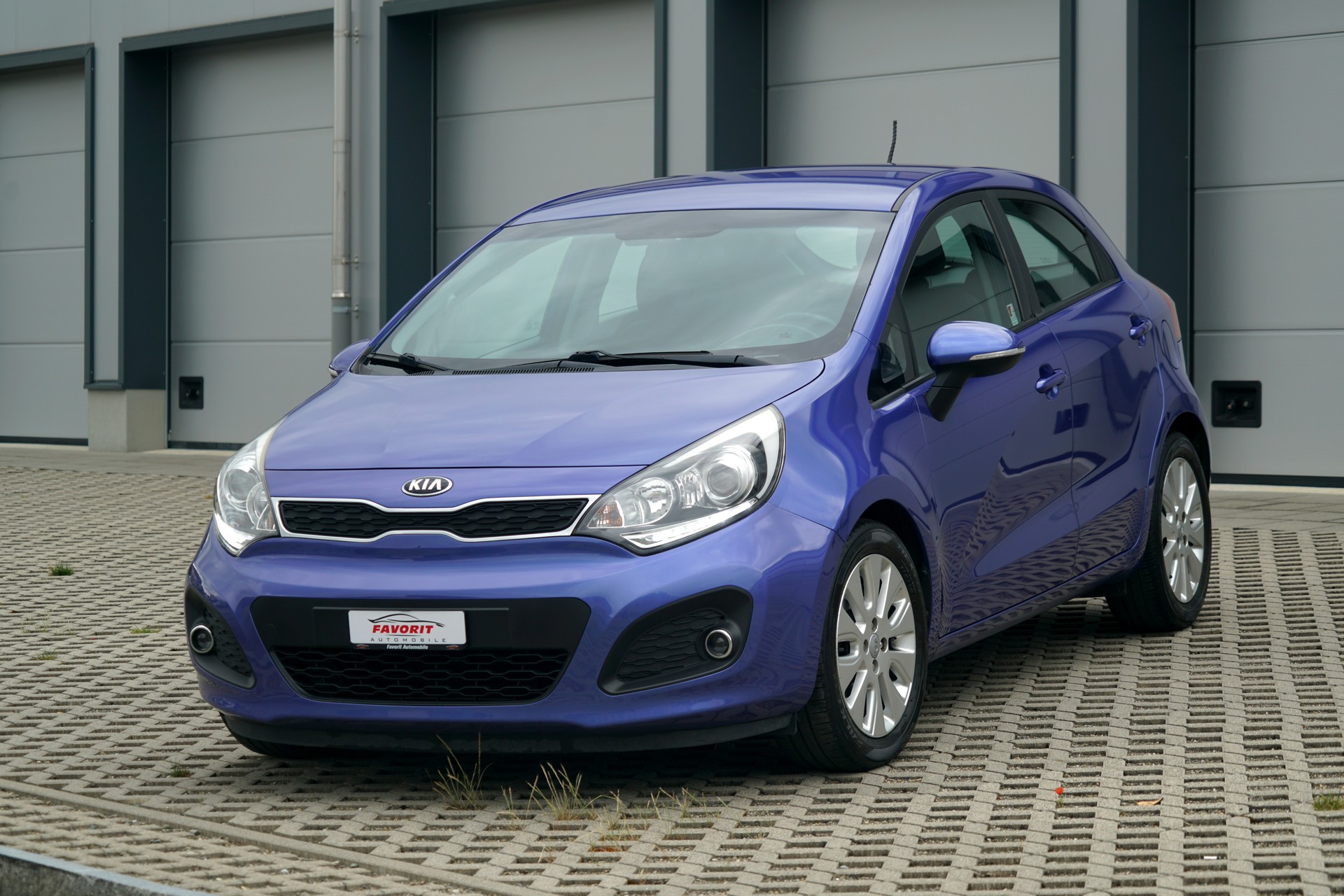 KIA Rio 1.4 CVVT Style (CH)-image-8