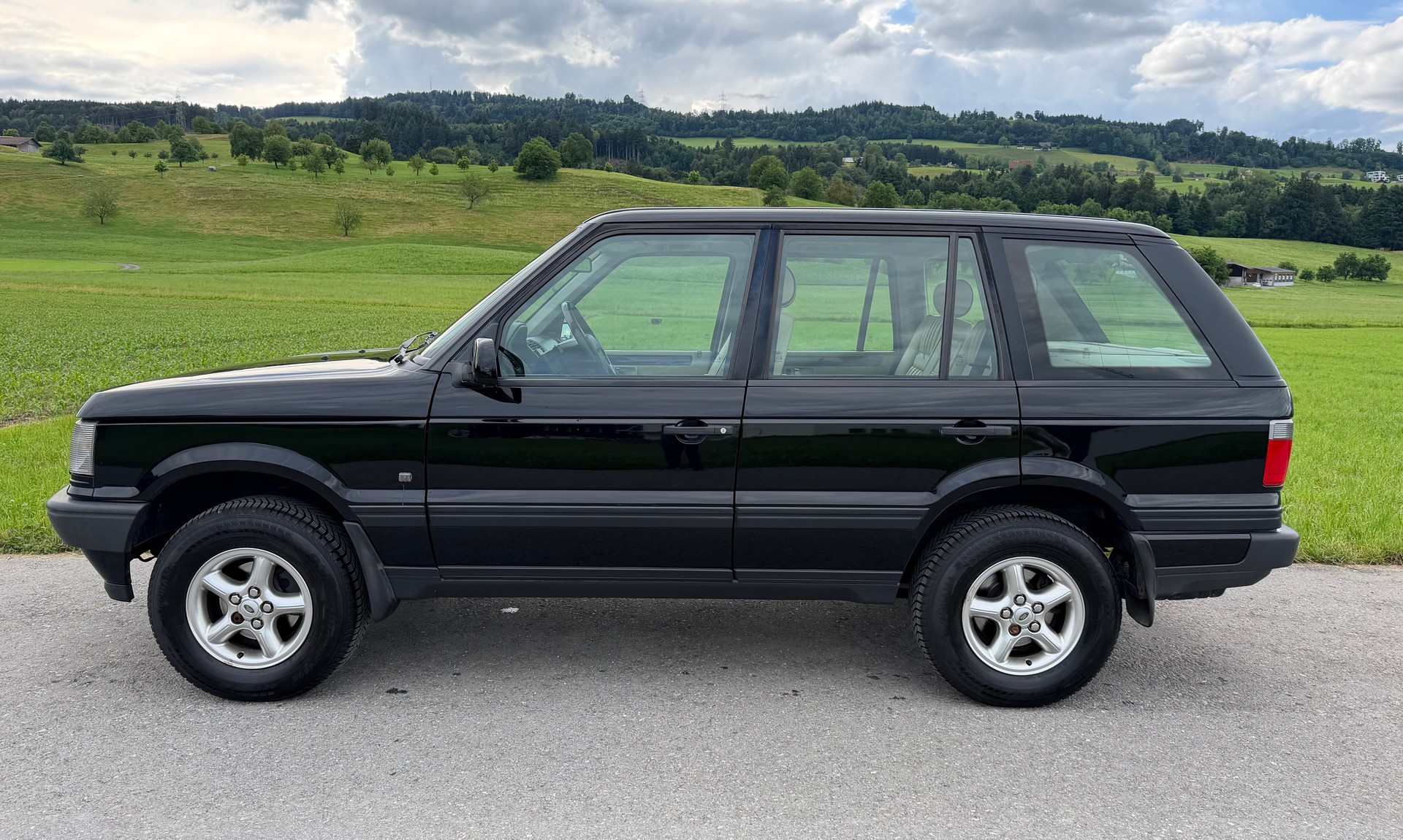 LAND ROVER Range Rover 4.6 Vogue-image-2