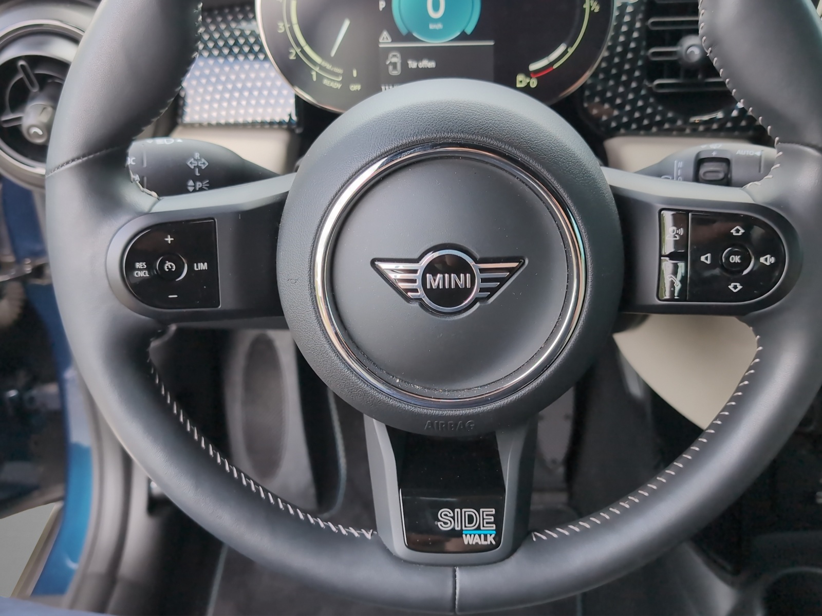 MINI Cooper S Cabr Side Ed DKG-image-10