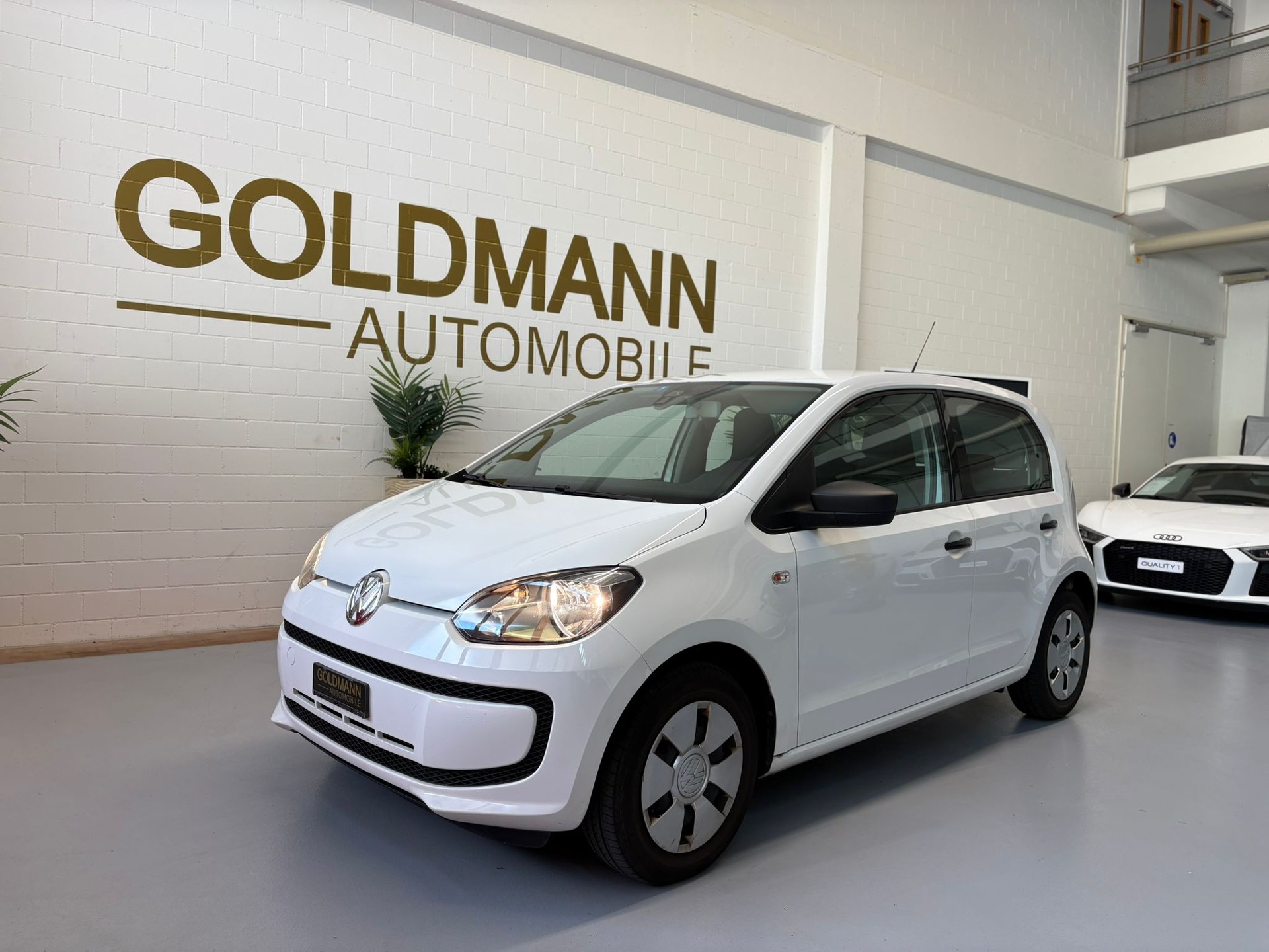 VW Up 1.0 high up-image-0