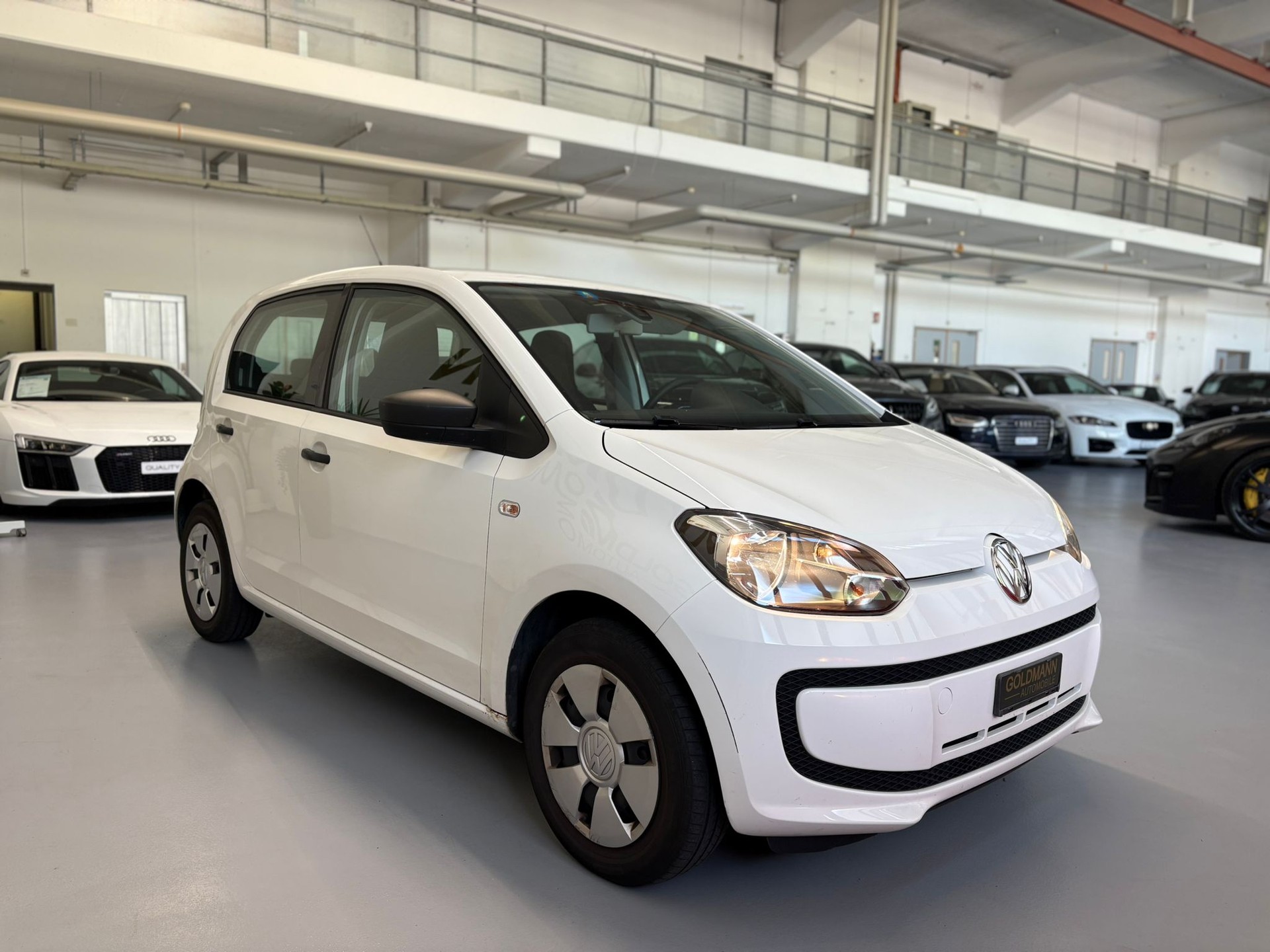 VW Up 1.0 high up-image-2