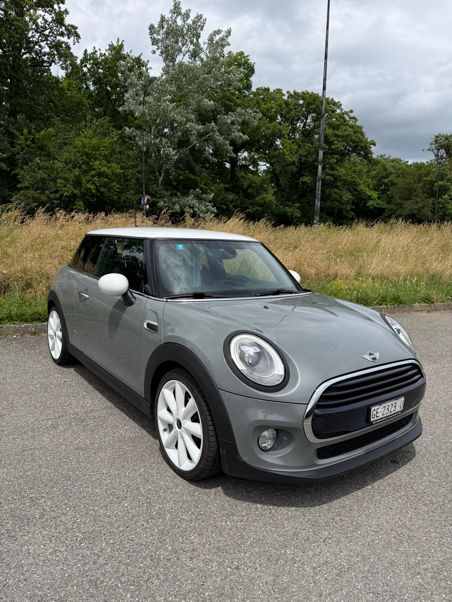 MINI Cooper D Classic Edition Steptronic-image-1