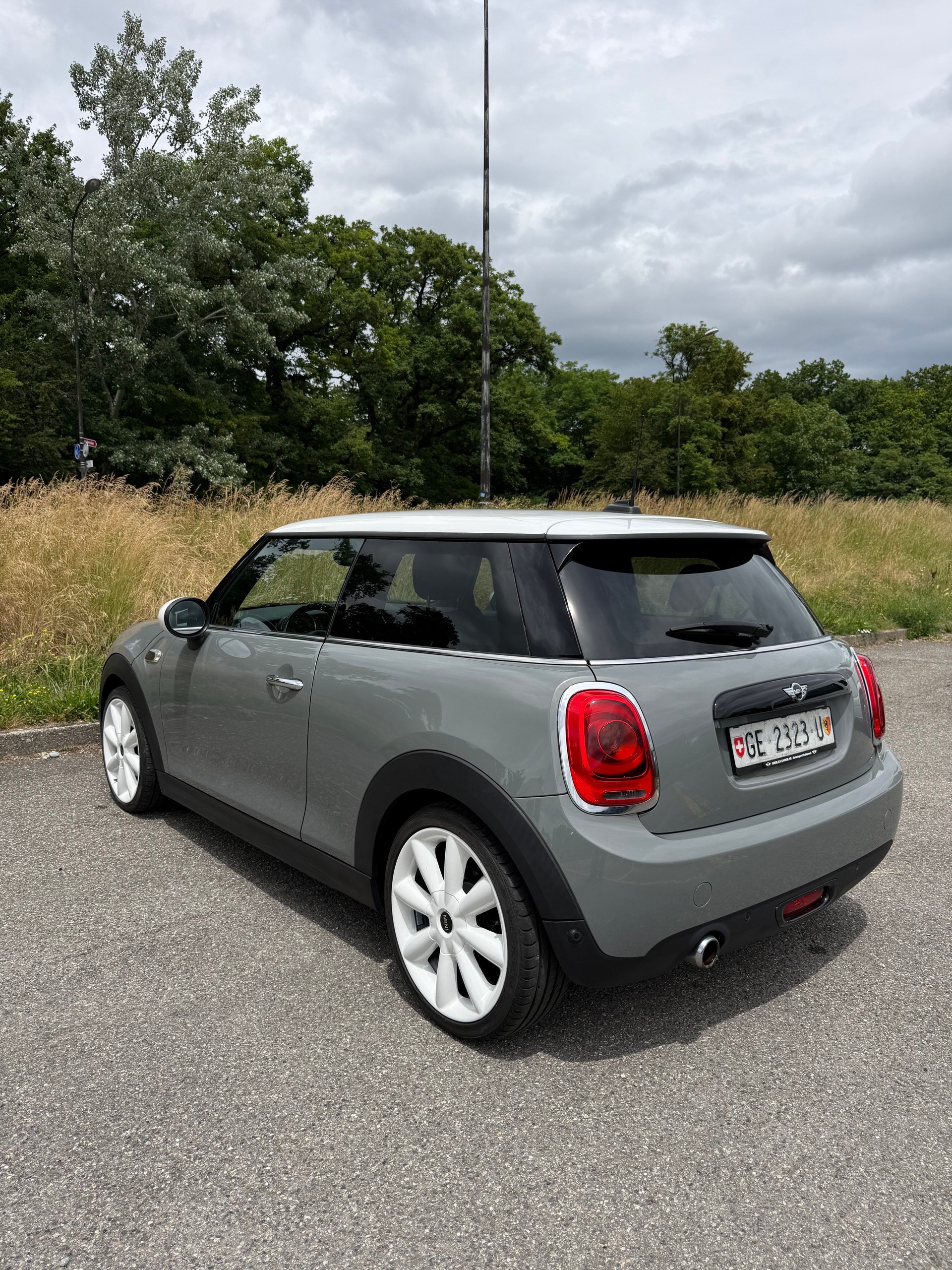 MINI Cooper D Classic Edition Steptronic-image-2