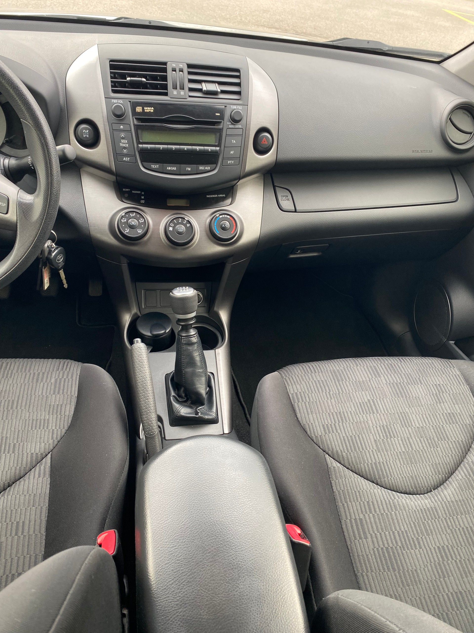 TOYOTA RAV-4 2.0 16V Linea Sol Multidrive-image-12