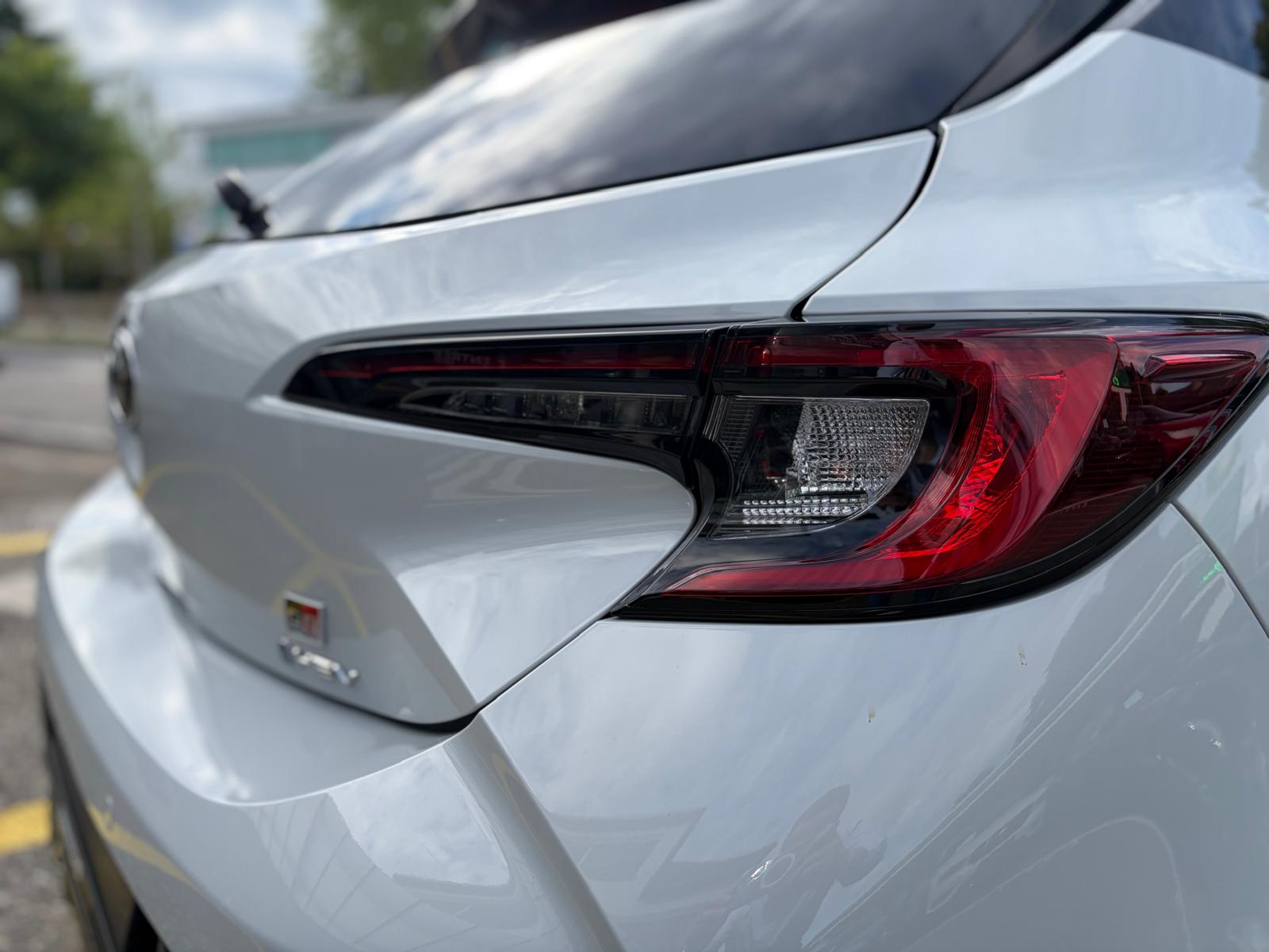 TOYOTA Corolla 2.0 HSD GR Sport e- CVT-image-5