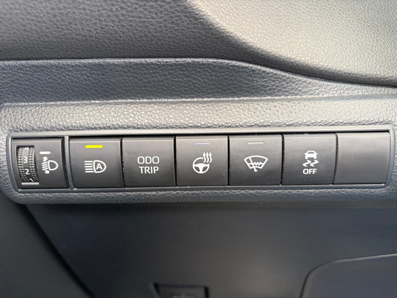 TOYOTA Corolla 2.0 HSD GR Sport e- CVT-image-16