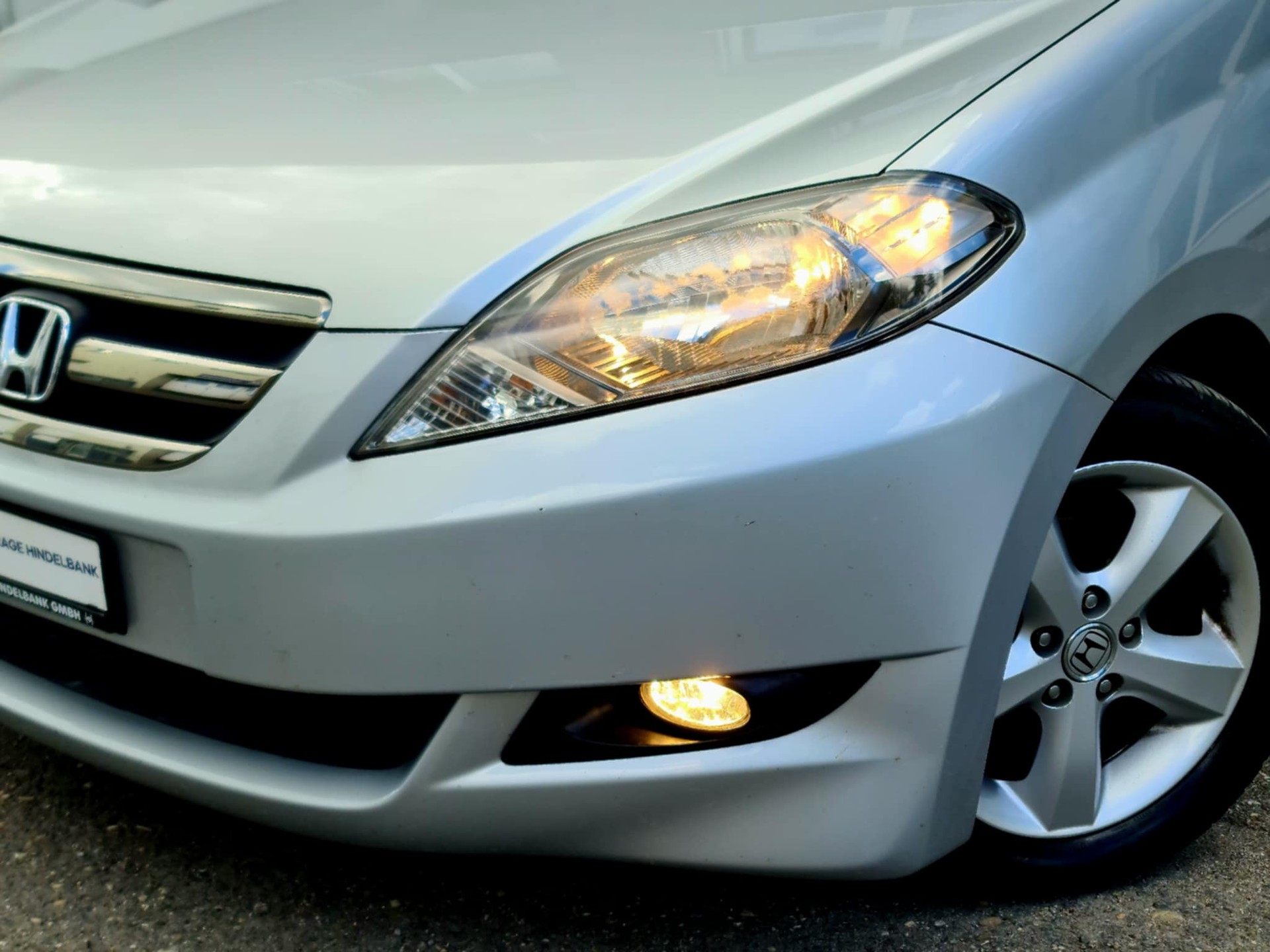 HONDA FR-V 1.8i Comfort-image-1