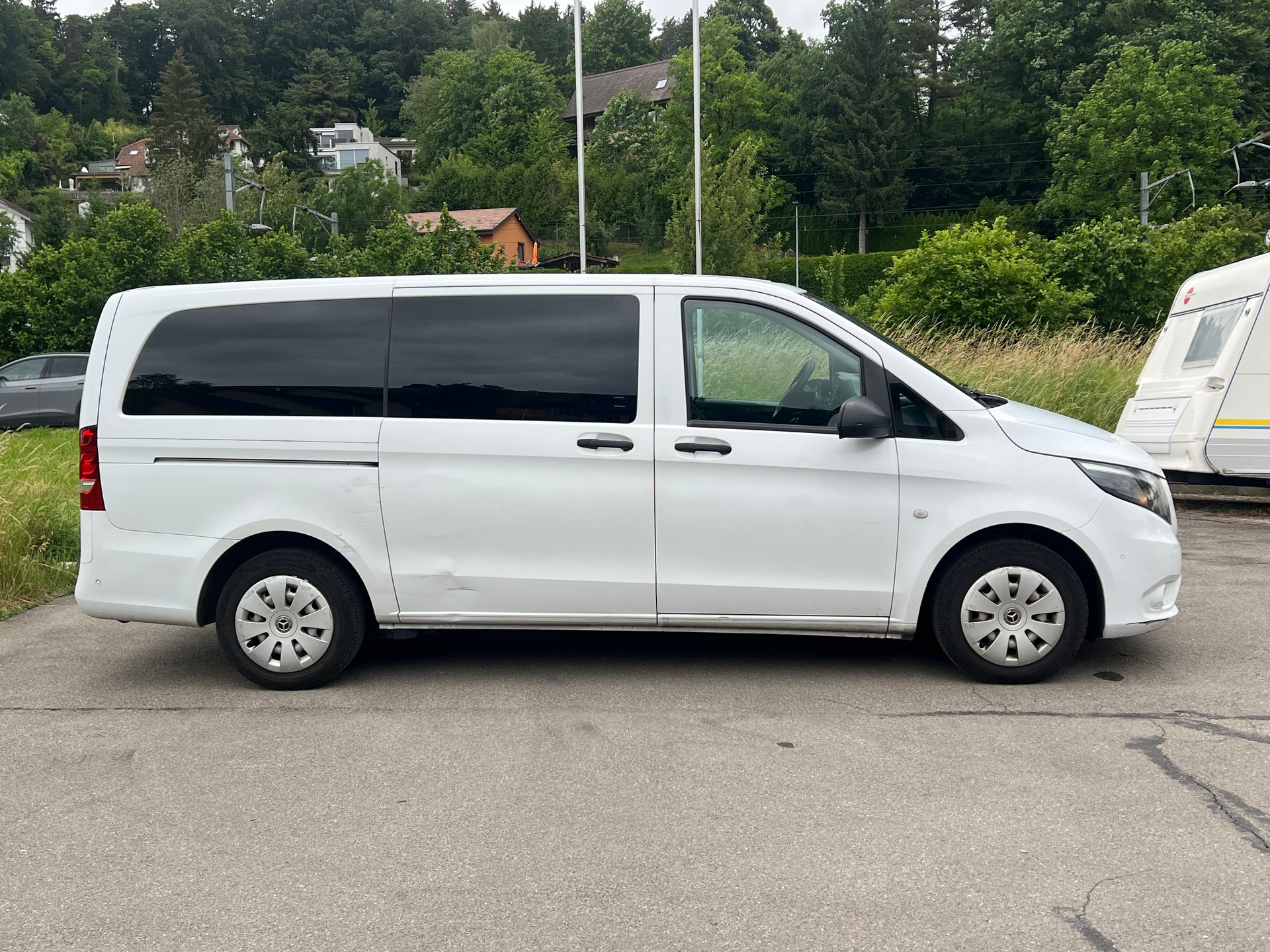 MERCEDES-BENZ Vito 111 BlueTec Tourer Select L-image-3