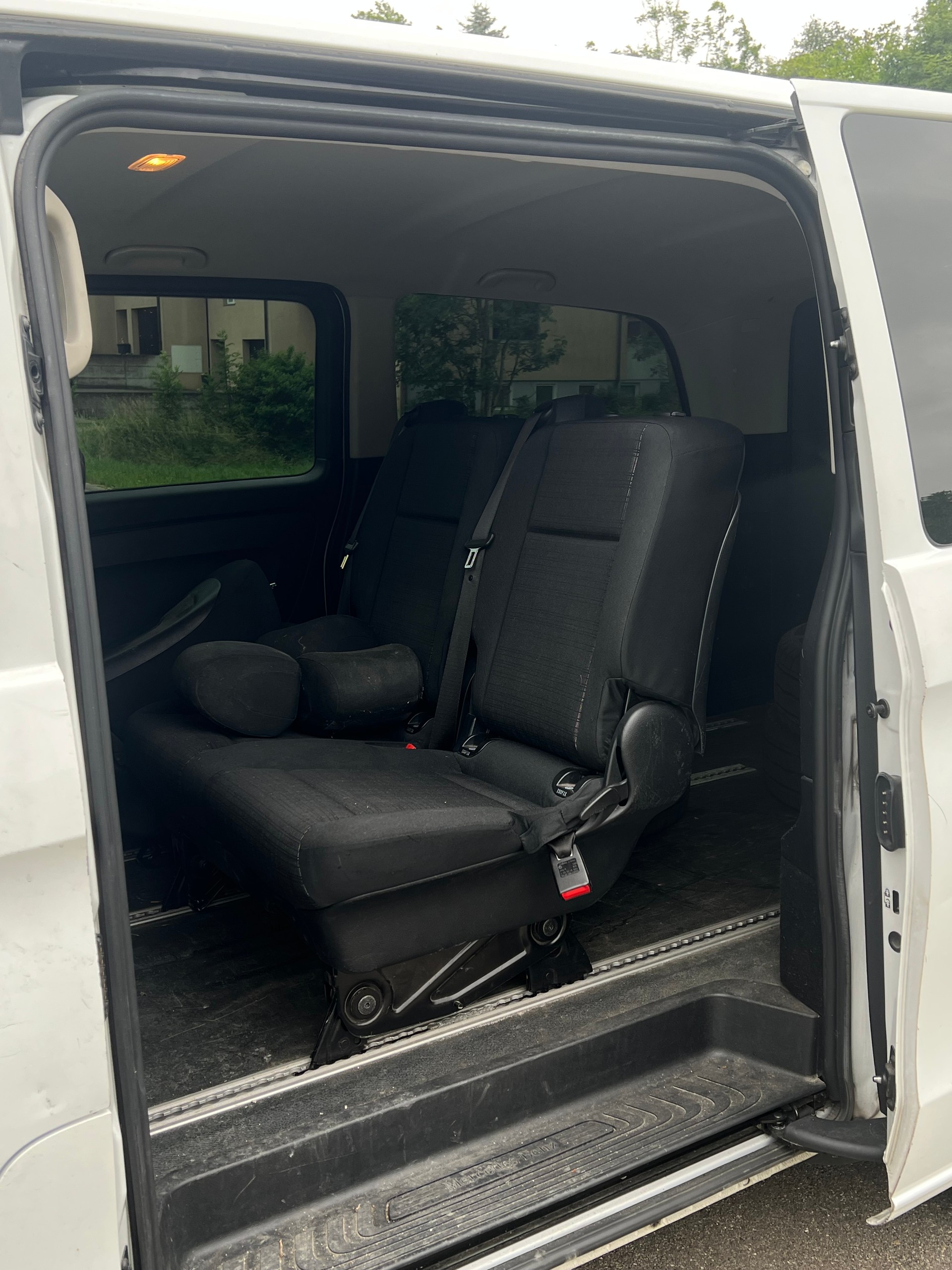 MERCEDES-BENZ Vito 111 BlueTec Tourer Select L-image-14