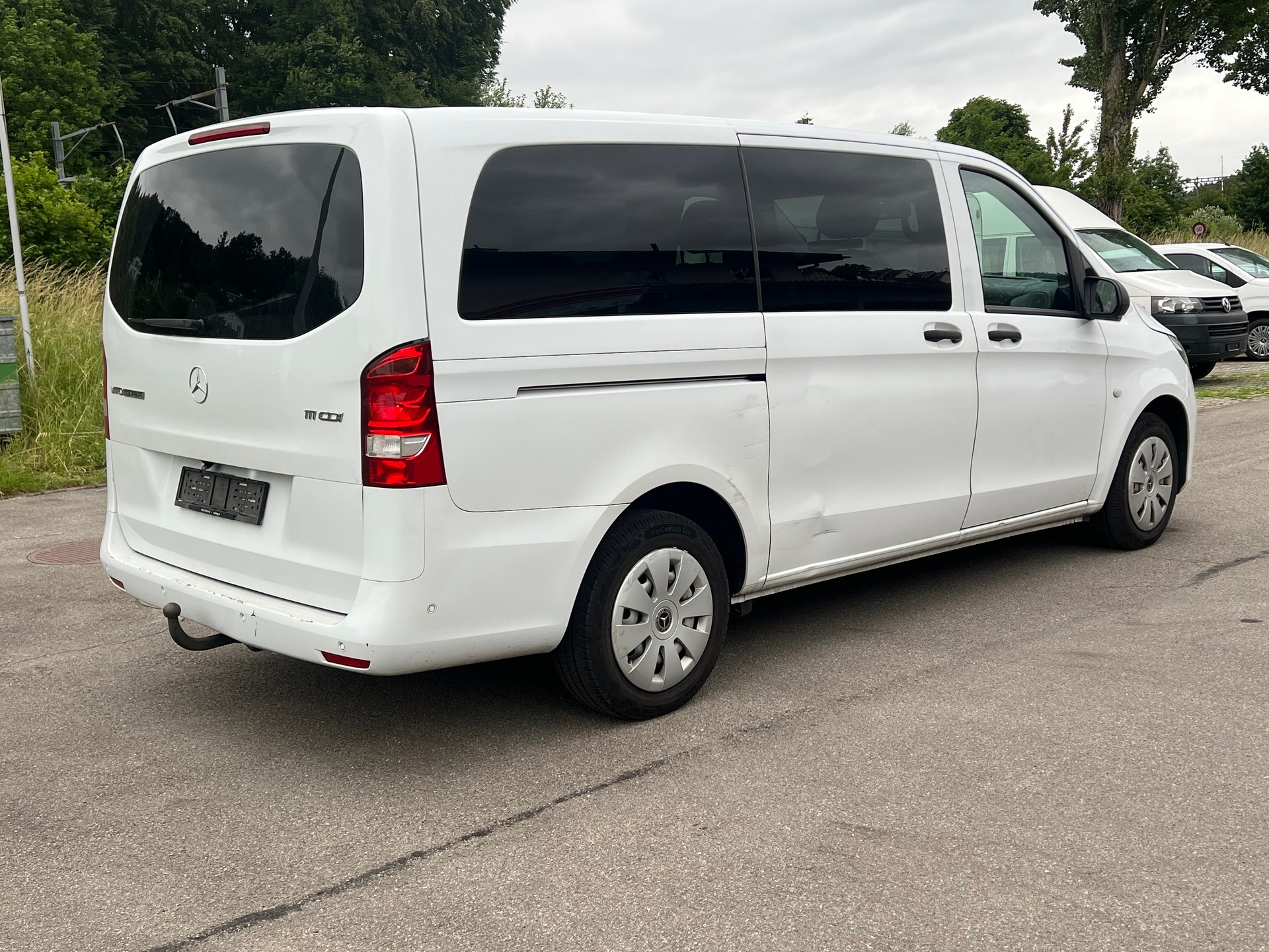 MERCEDES-BENZ Vito 111 BlueTec Tourer Select L-image-4