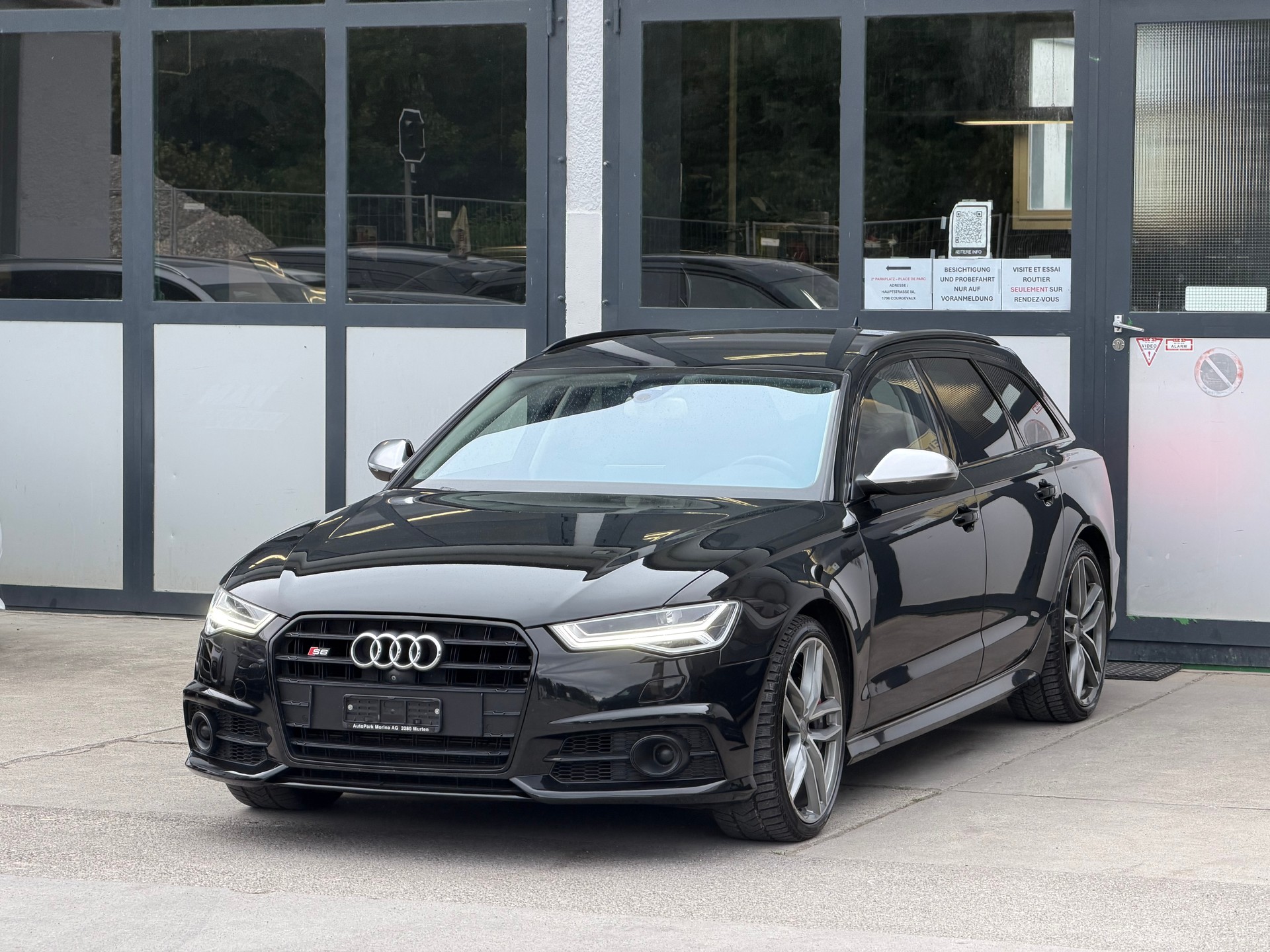 AUDI S6 Avant 4.0 TFSI V8 quattro S-tronic AHK 2.1T-image-1