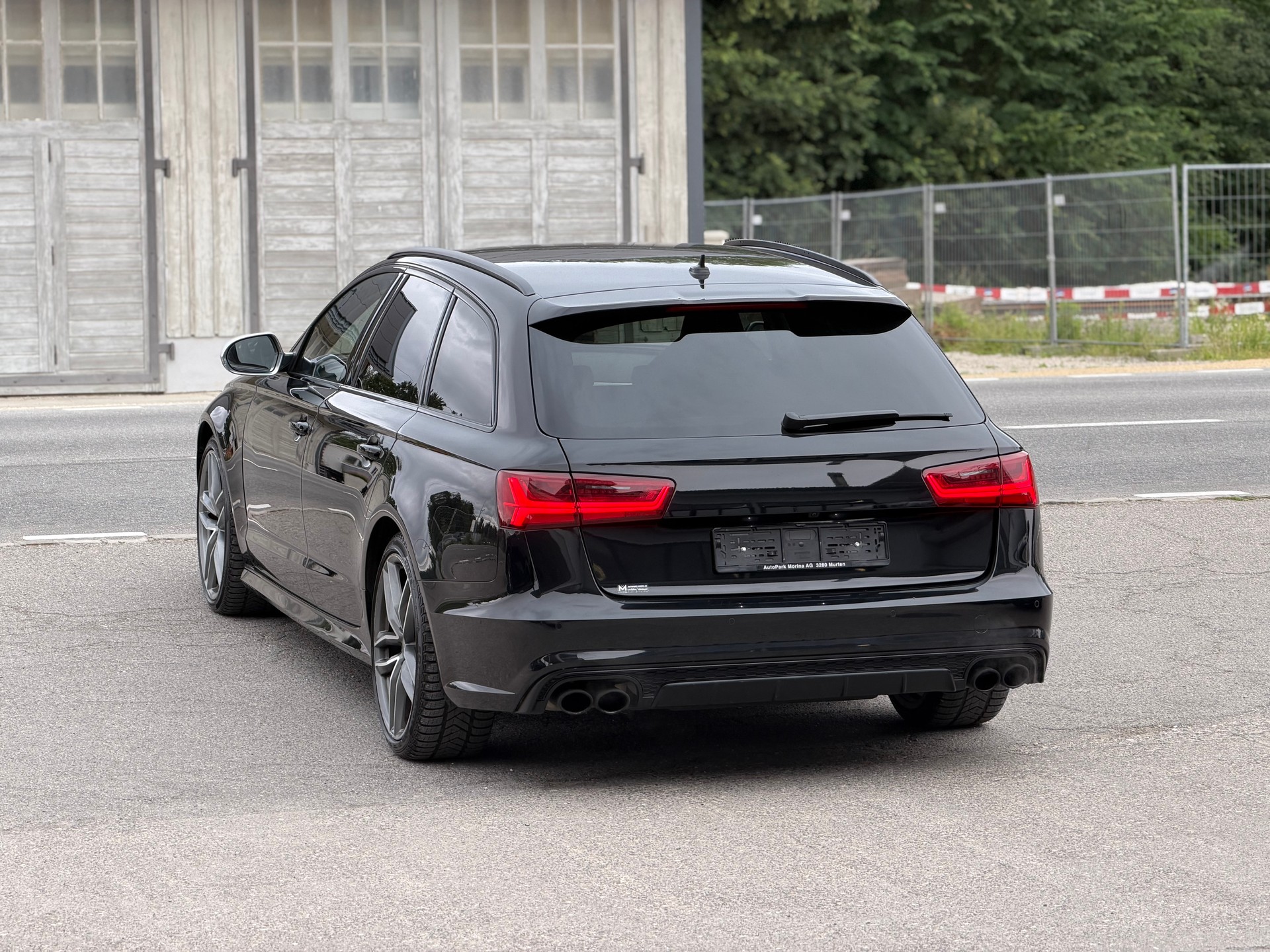AUDI S6 Avant 4.0 TFSI V8 quattro S-tronic AHK 2.1T-image-6