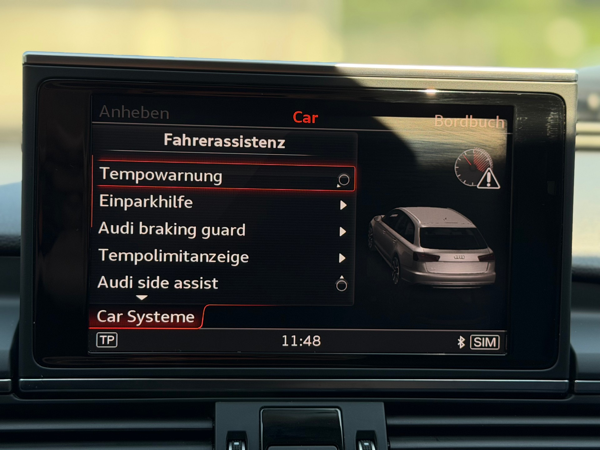 AUDI S6 Avant 4.0 TFSI V8 quattro S-tronic AHK 2.1T-image-22