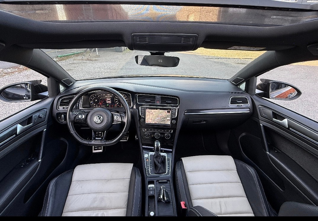 VW Golf 2.0 TSI R 4Motion DSG-image-3