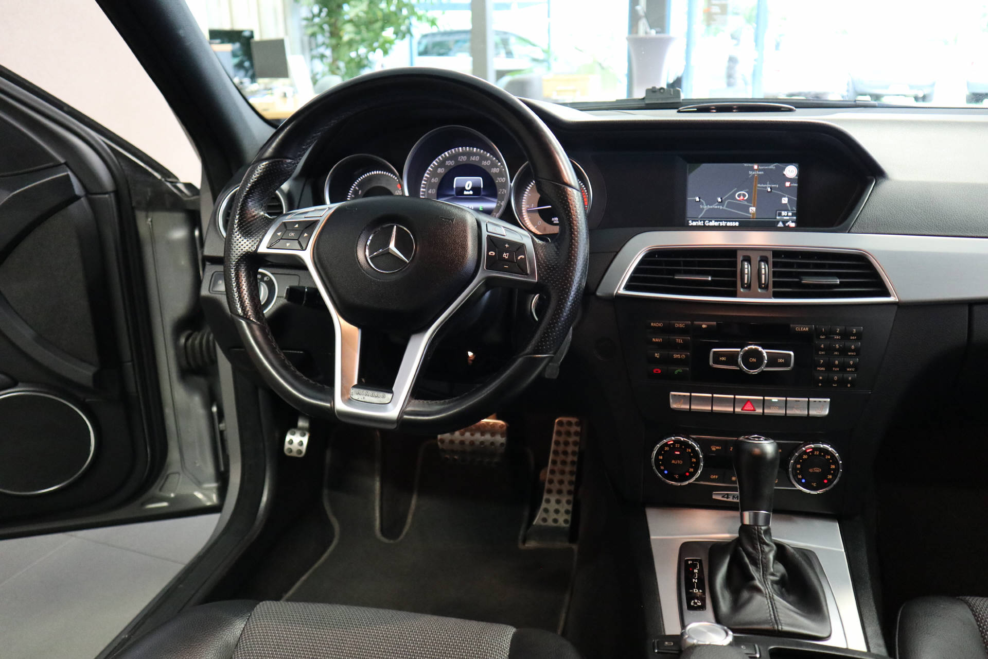 MERCEDES-BENZ C 250 CDI BlueEF Avantgarde 4m Kombi-image-11